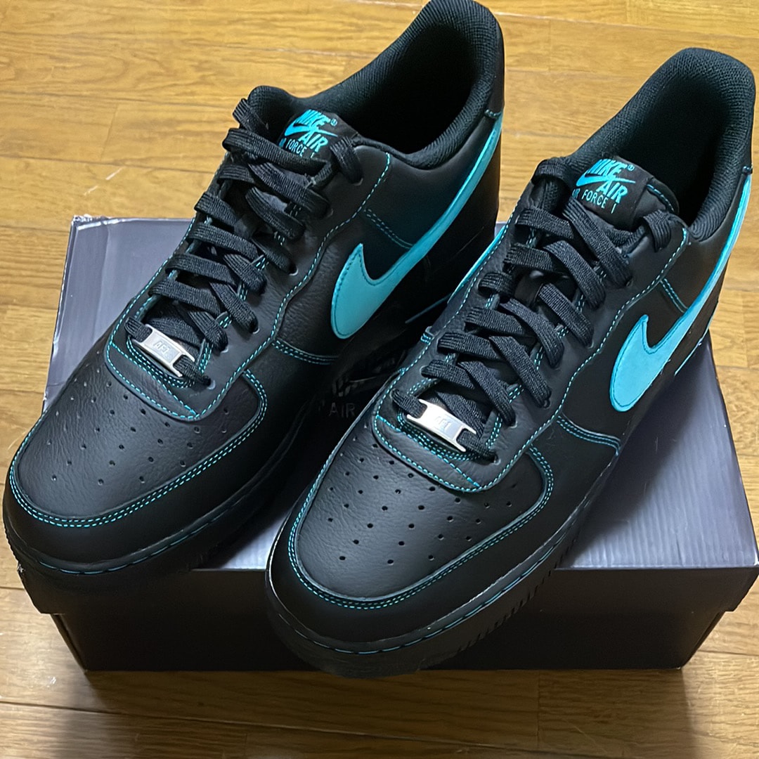 Nike Air Force 1 Low "Black Tiffany"