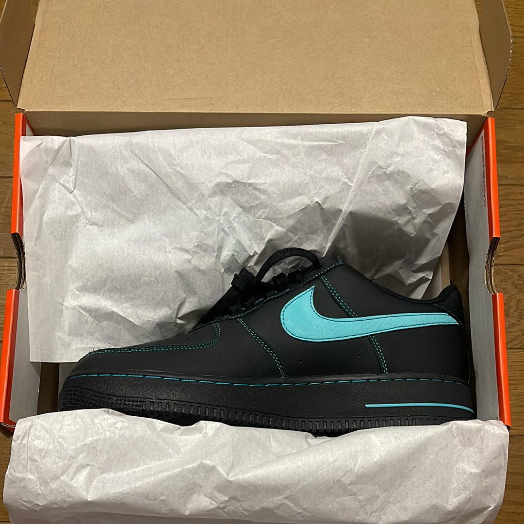 Nike Air Force 1 Low "Black Tiffany"