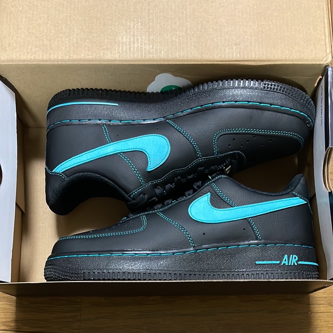 Nike Air Force 1 Low "Black Tiffany"