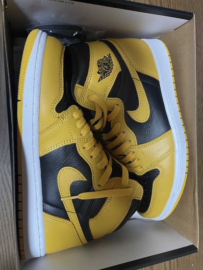 Nike Air Jordan 1 High OG "Pollen"