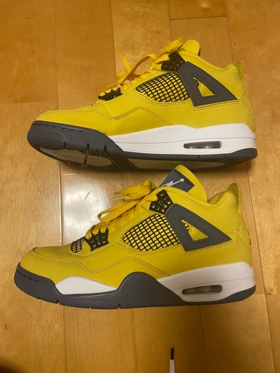 Nike Air Jordan 4 "Tour Yellow"