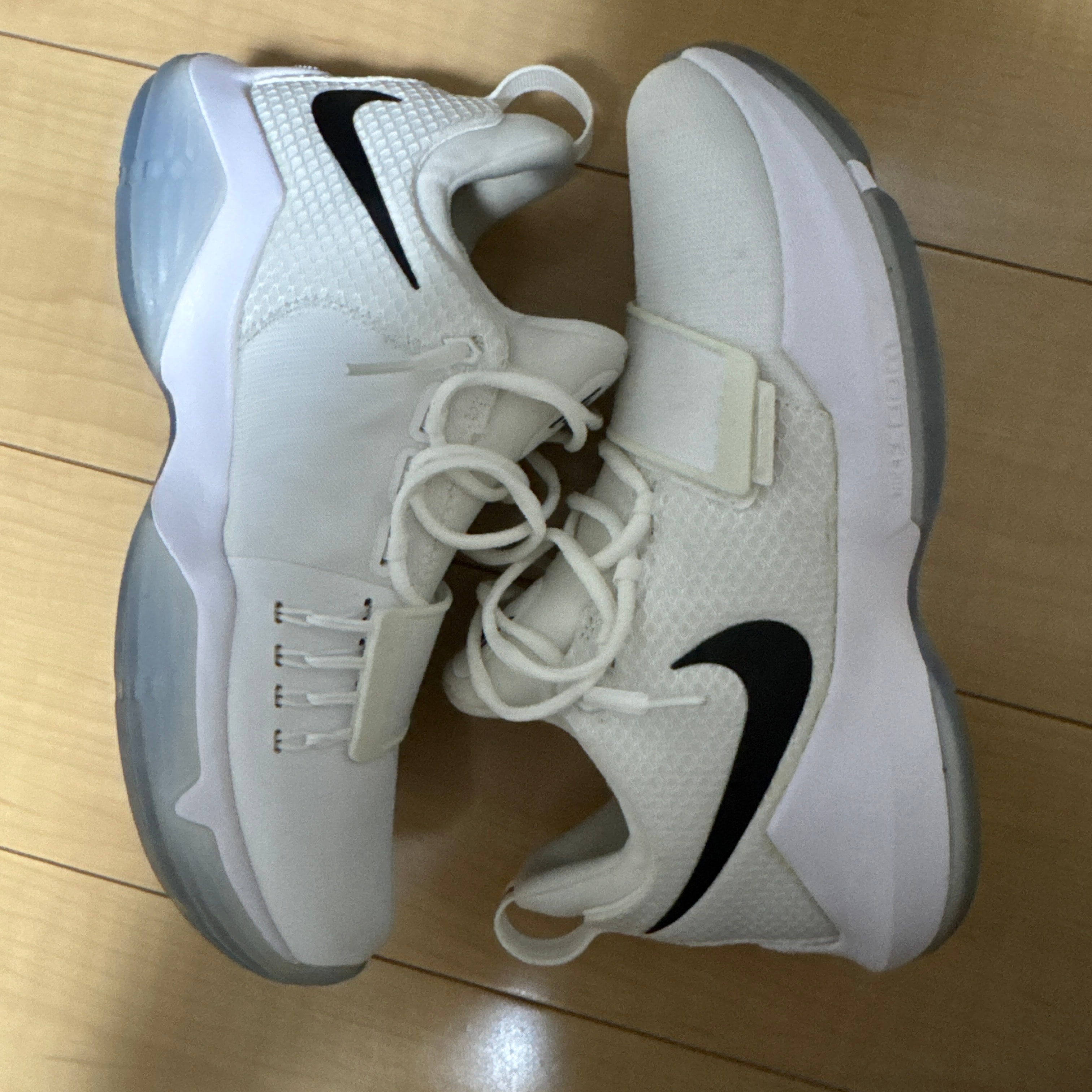 ナイキ ポール・ジョージ 1 "ホワイトアイス"