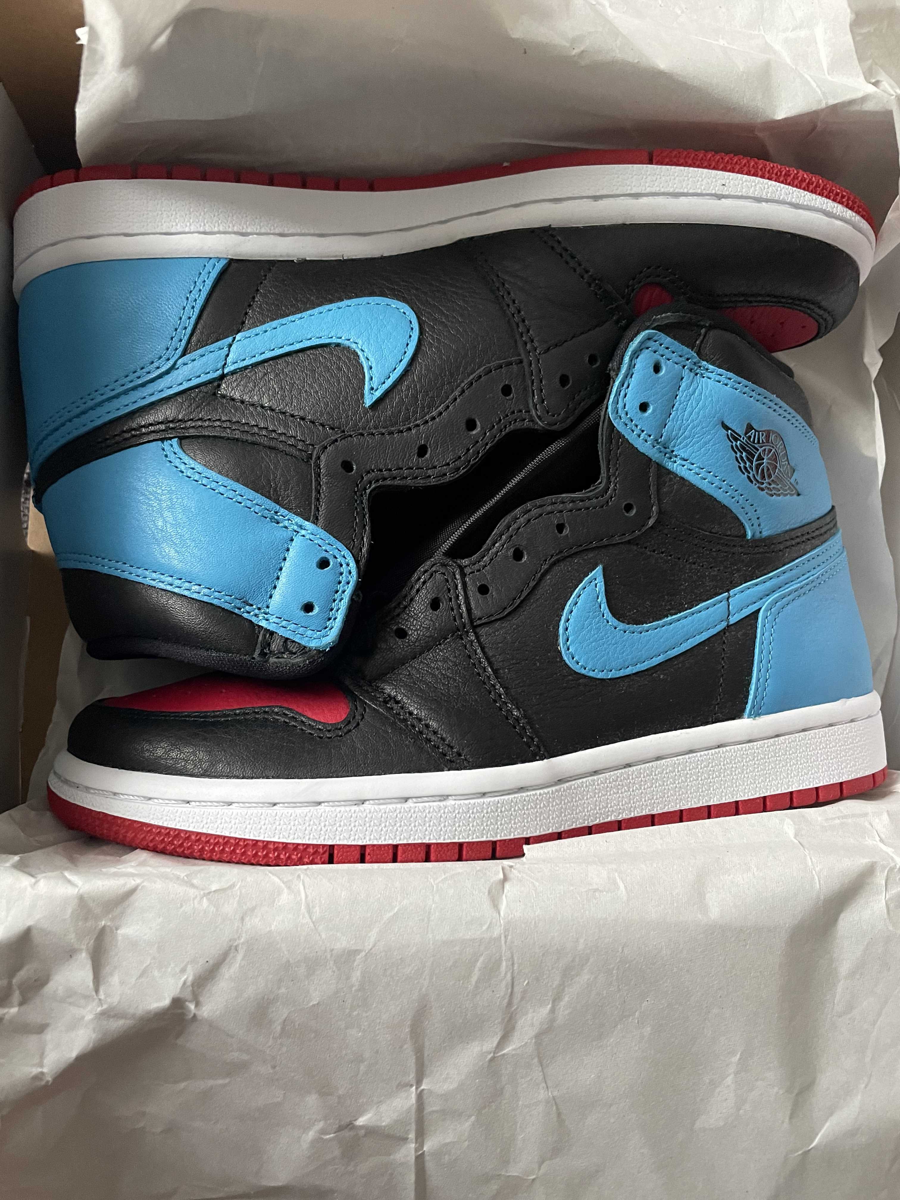 Nike Women's Air Jordan 1 High OG "UNC to Chicago"
