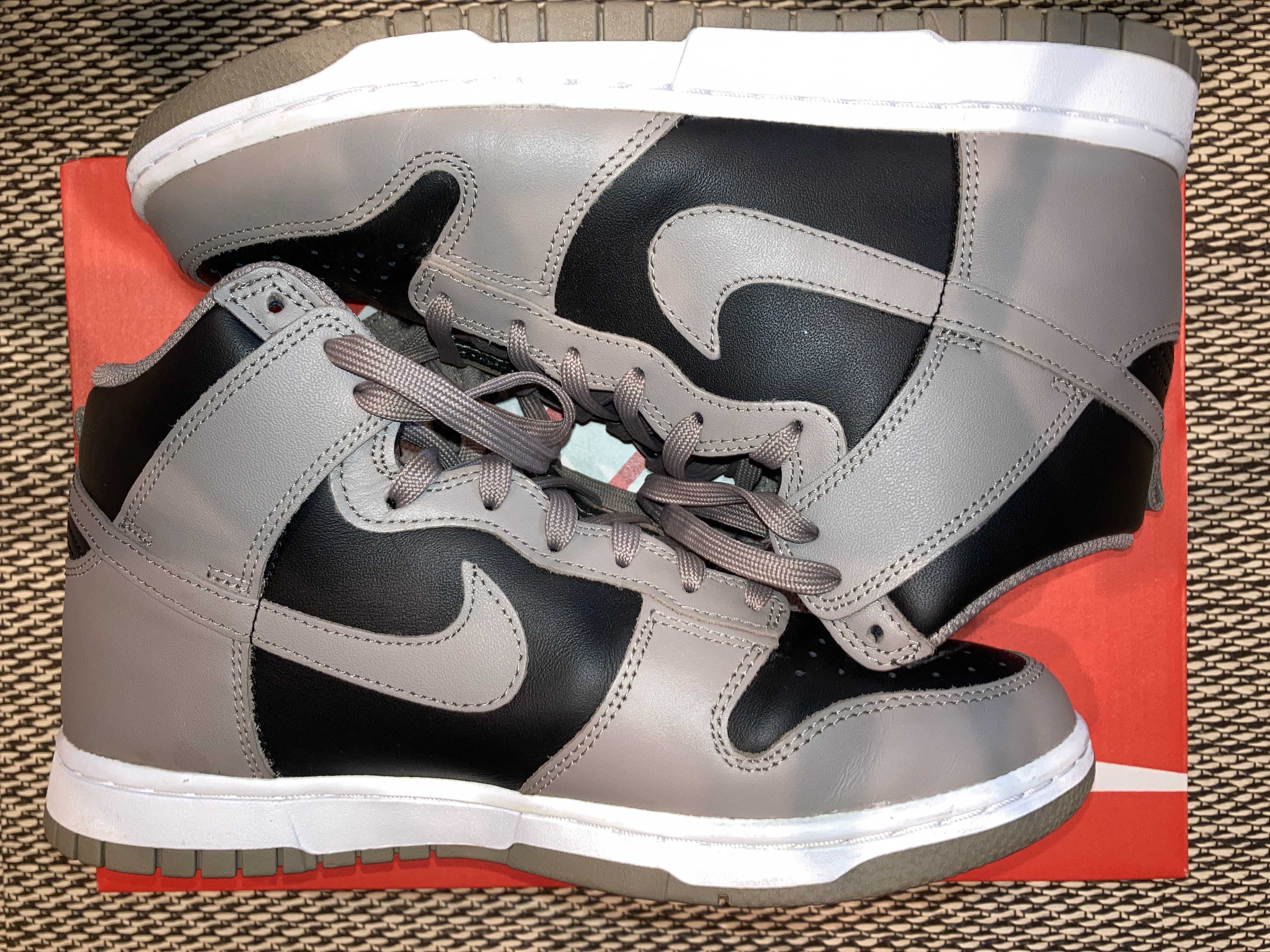 Nike Women's Dunk High "Moon Fossil"