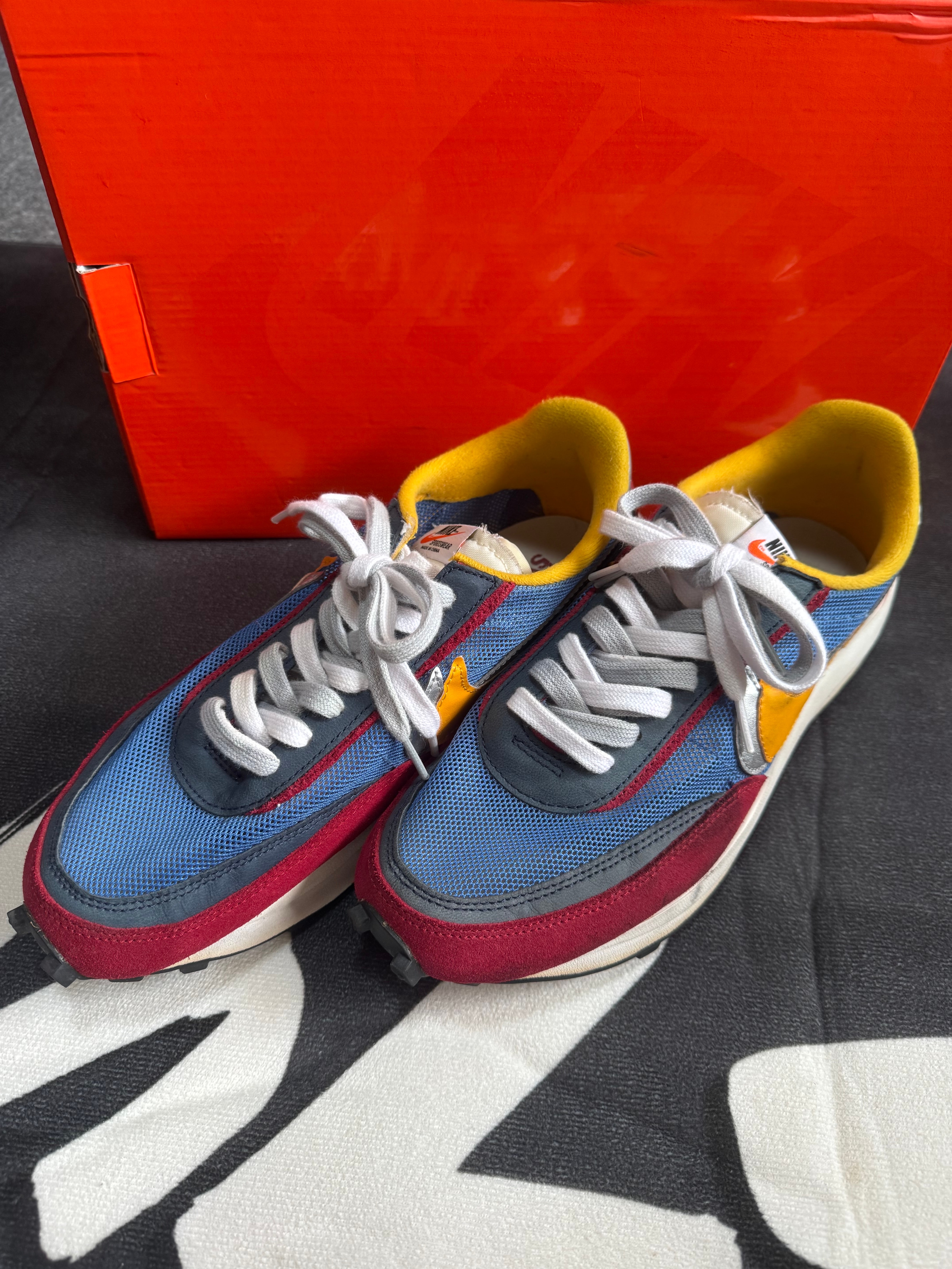 sacai × Nike LDV Waffle "Red/Blue"