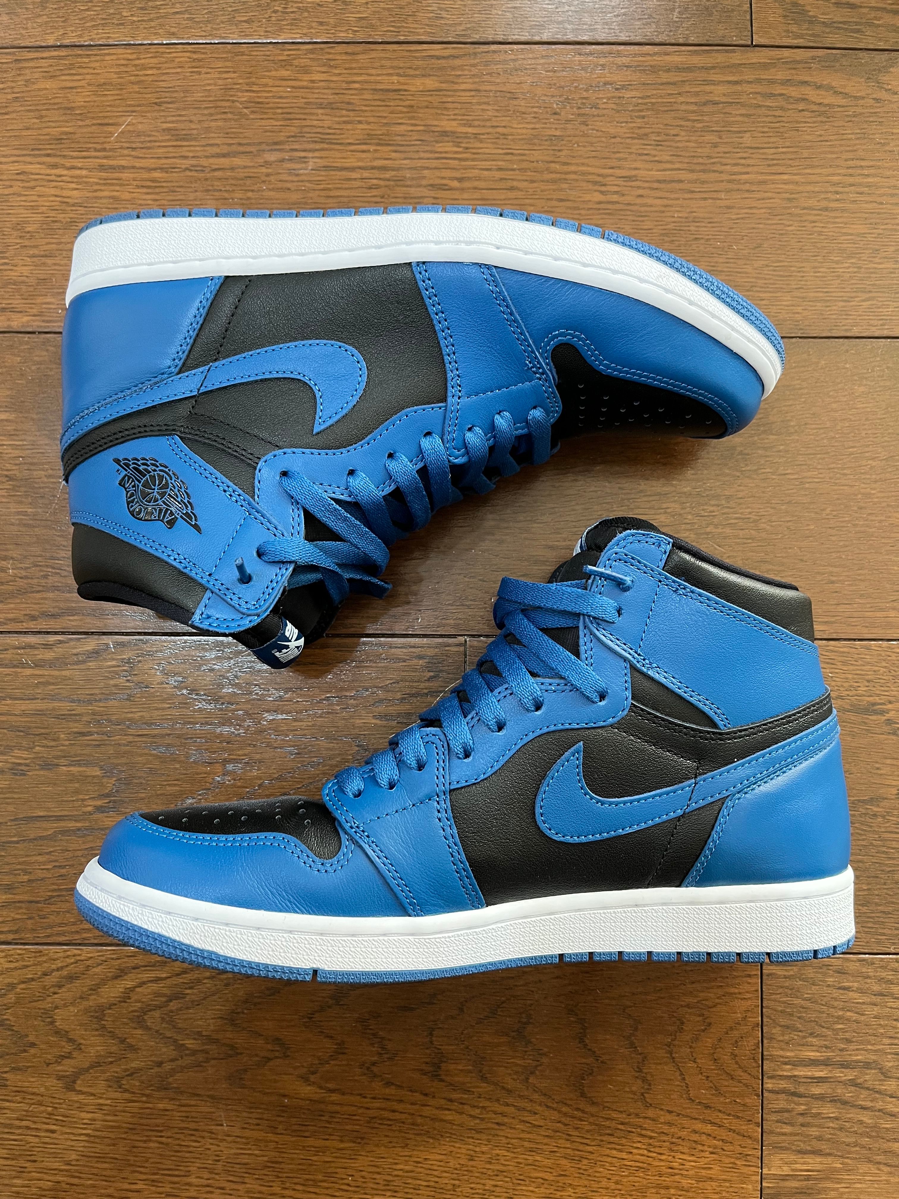 Nike Air Jordan 1 Retro High OG "Dark Marina Blue"