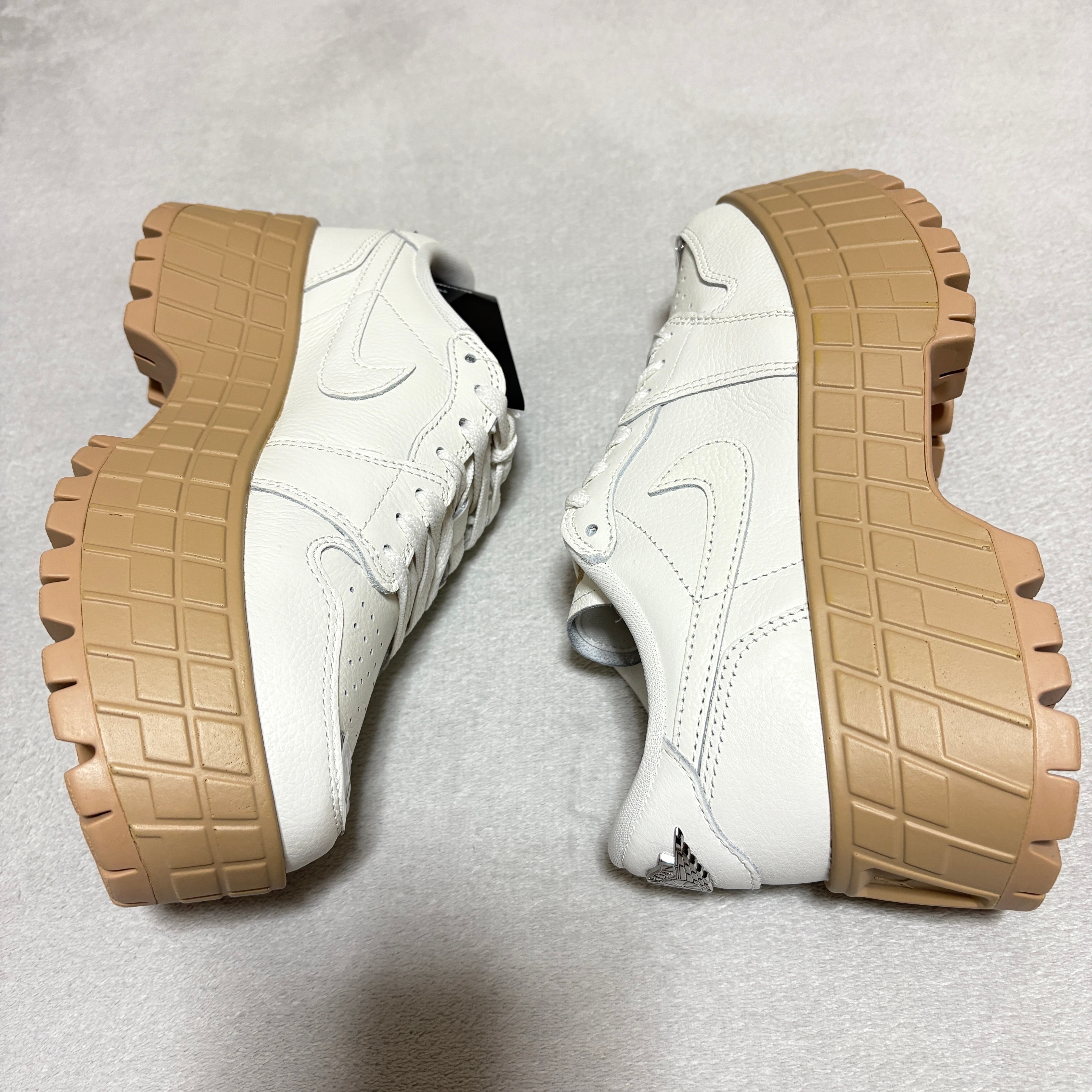 Nike Women's Air Jordan 1 Brooklyn Low "Light Madder Root"