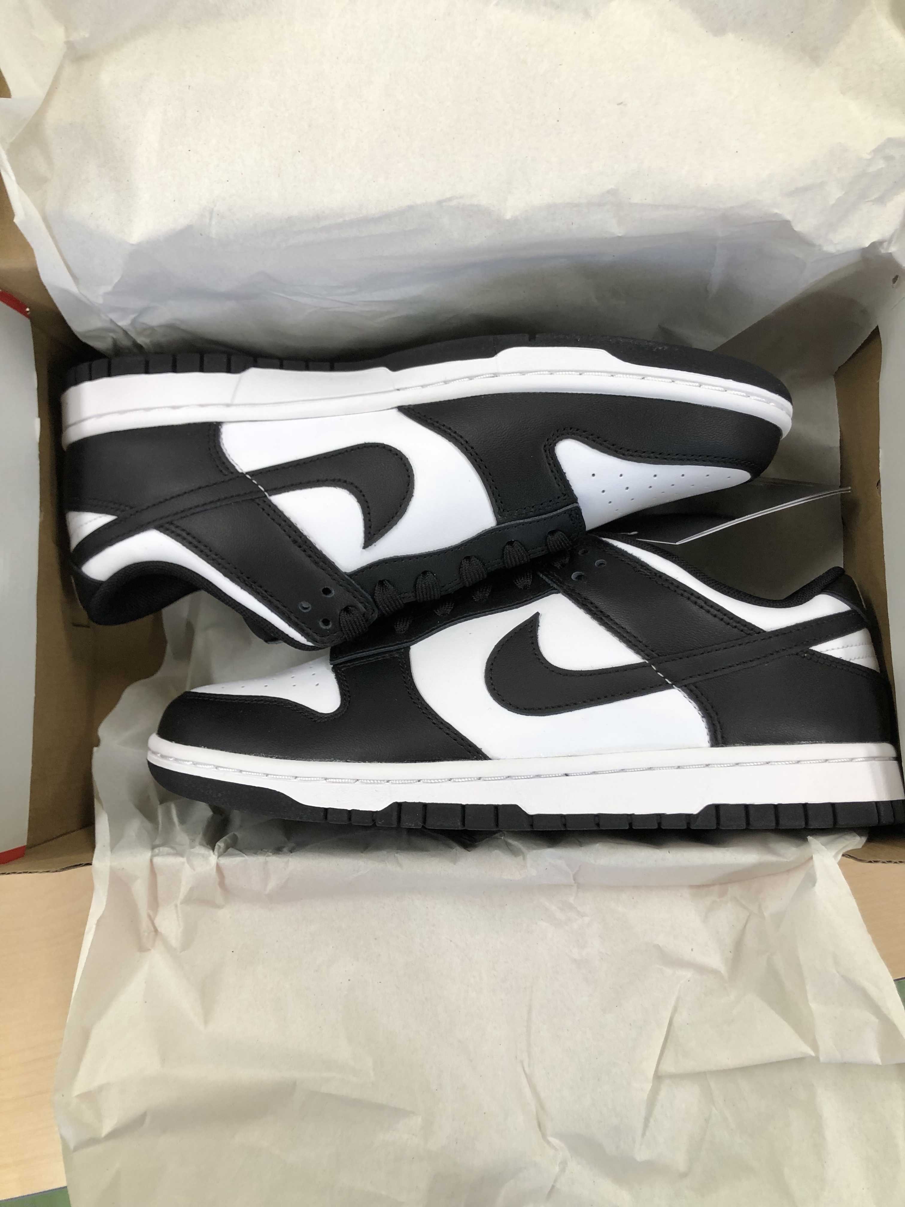 Nike Dunk Low Retro "Panda/White/Black"