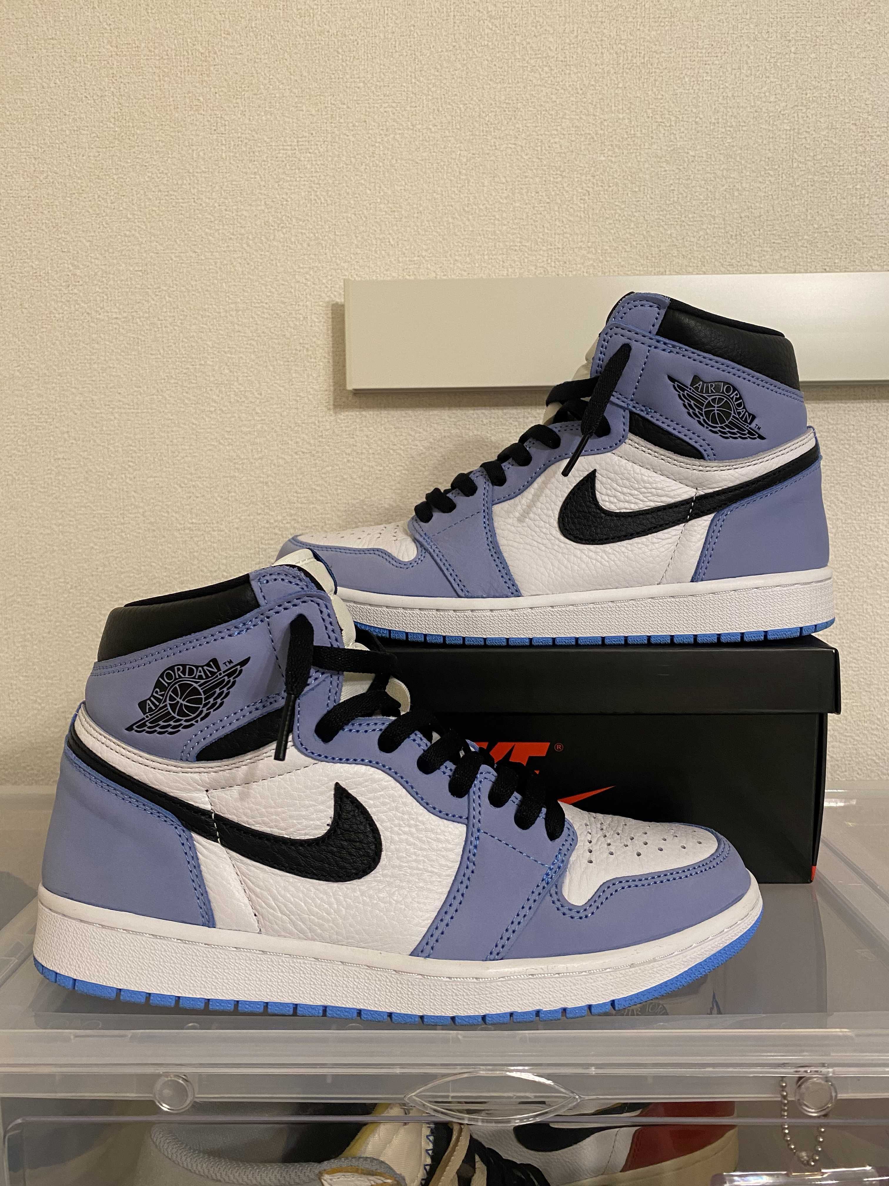 Nike Air Jordan 1 High OG "University Blue"