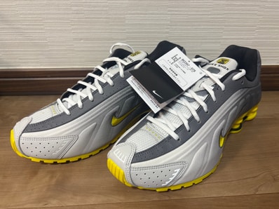 Nike Shox R4 "Bright Citron"