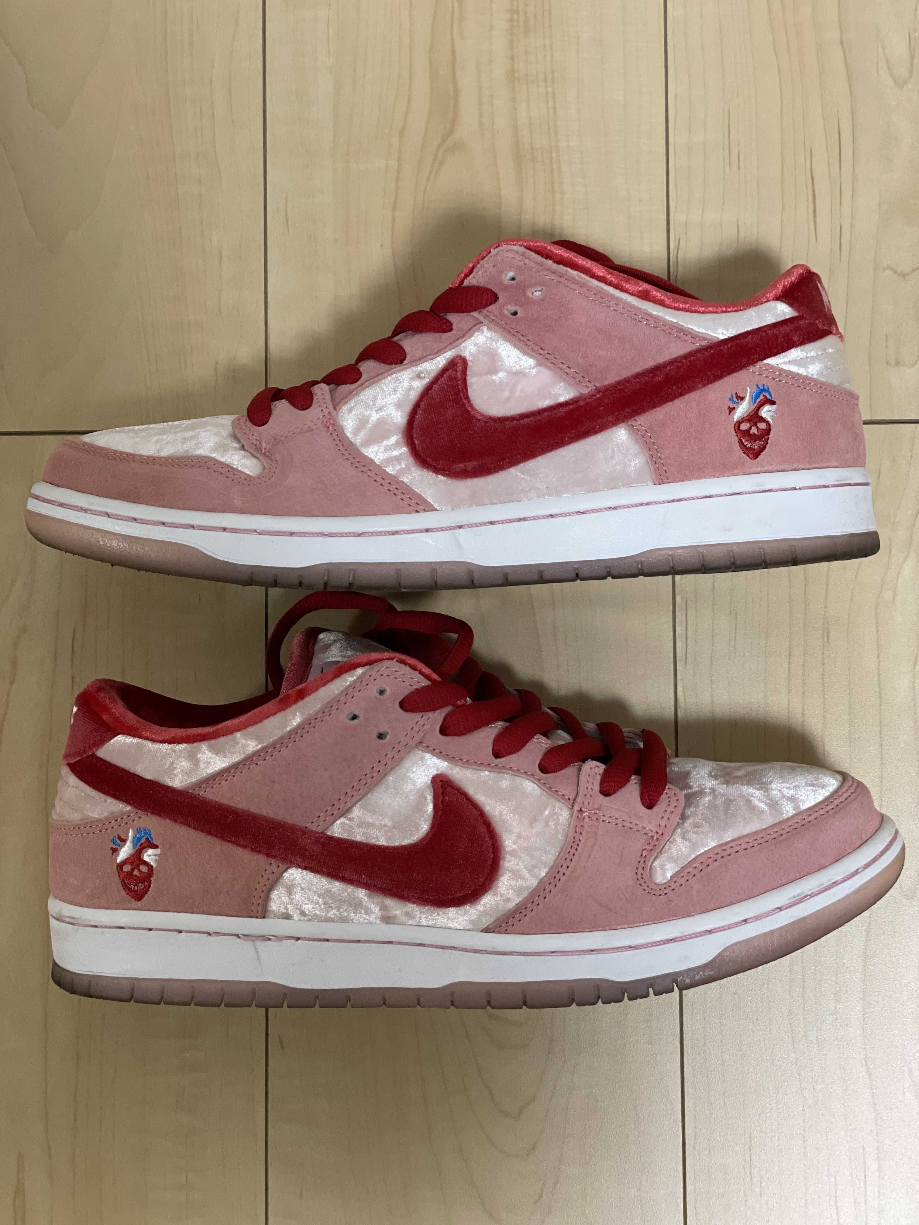 Strangelove × Nike SB Dunk Low "Valentine’s Day"