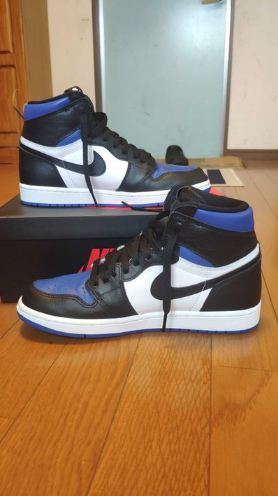 Nike Air Jordan 1 Retro High OG "Royal Toe"(2020)