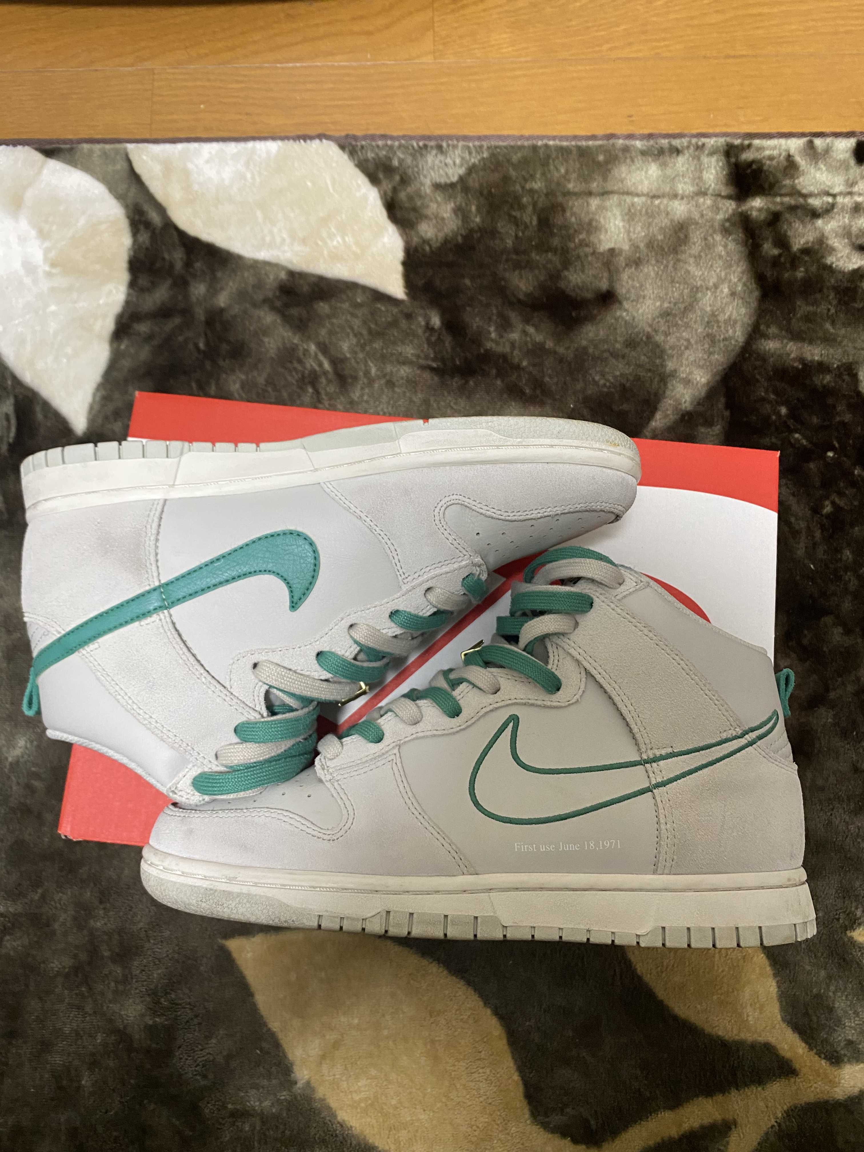 Nike Dunk High SE First Use "Light Bone/Green Noise"