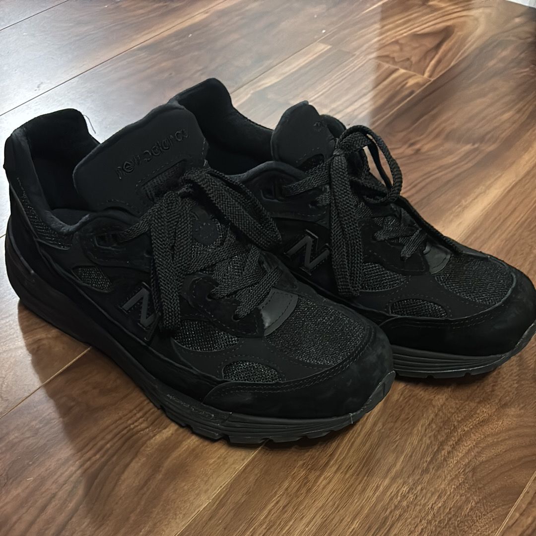 New Balance 992 "Triple Black" (2025)