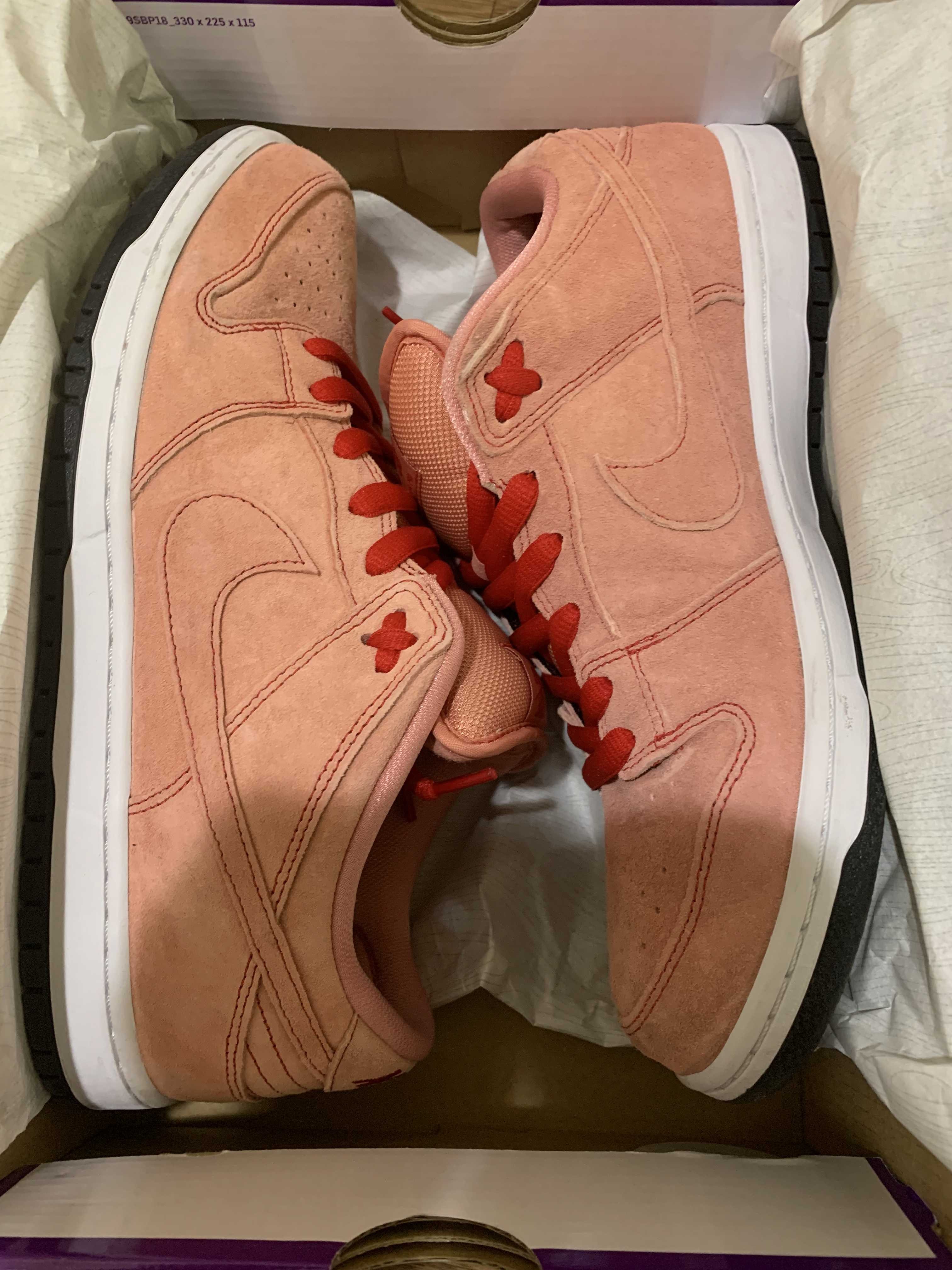 Nike SB Dunk Low "Pink Pig"