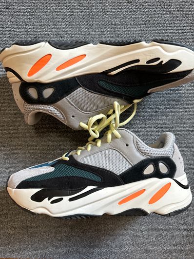 adidas YEEZY Boost 700 "Wave Runner"