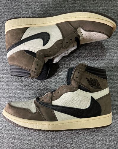 Travis Scott × Nike Air Jordan 1 Retro High OG TS SP "Sail/Dark Mocha"