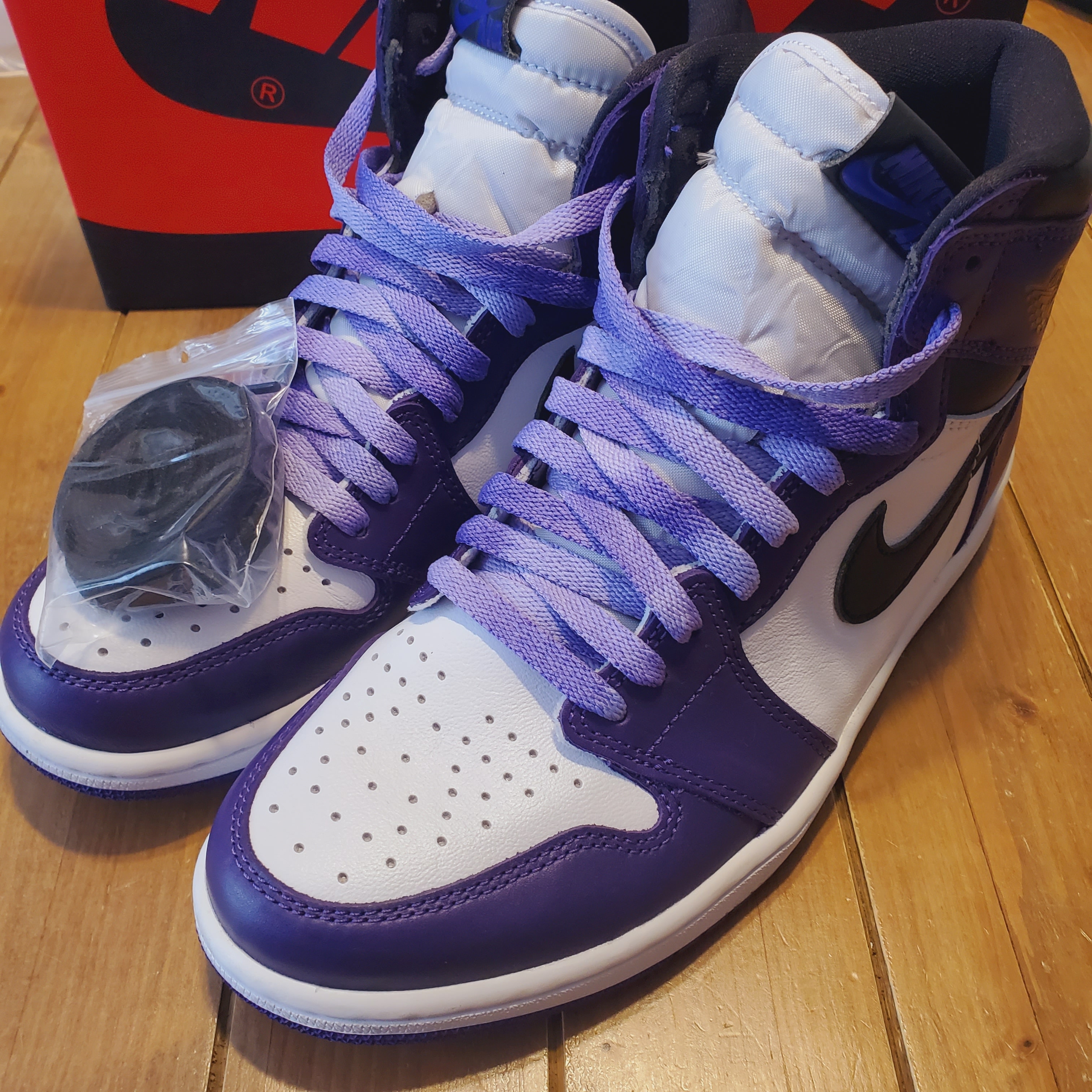 Nike Air Jordan 1 Retro High OG "Court Purple/White/Black" (2020)