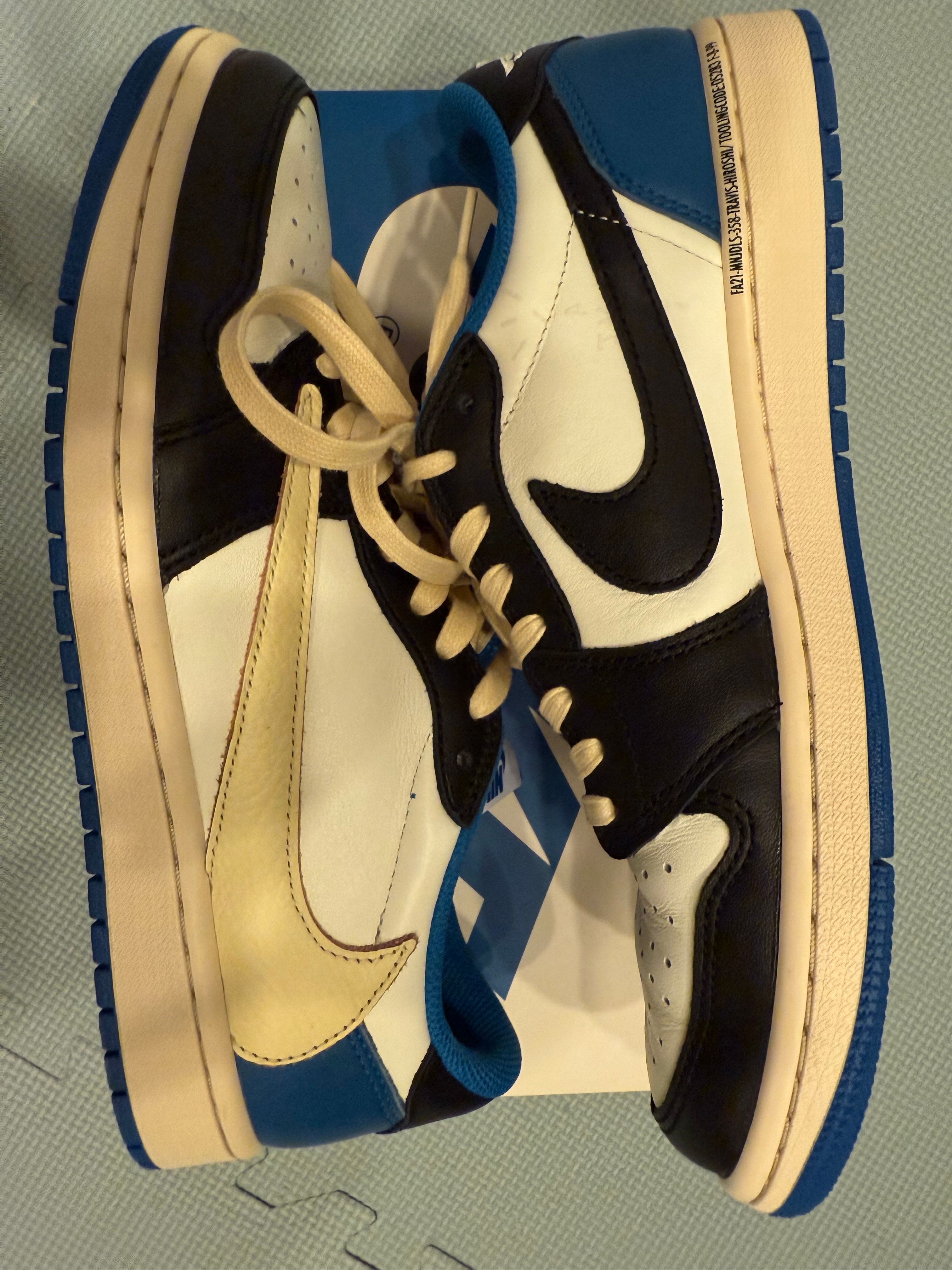 Travis Scott × fragment design × Nike Air Jordan 1 Low OG SP "Military Blue"