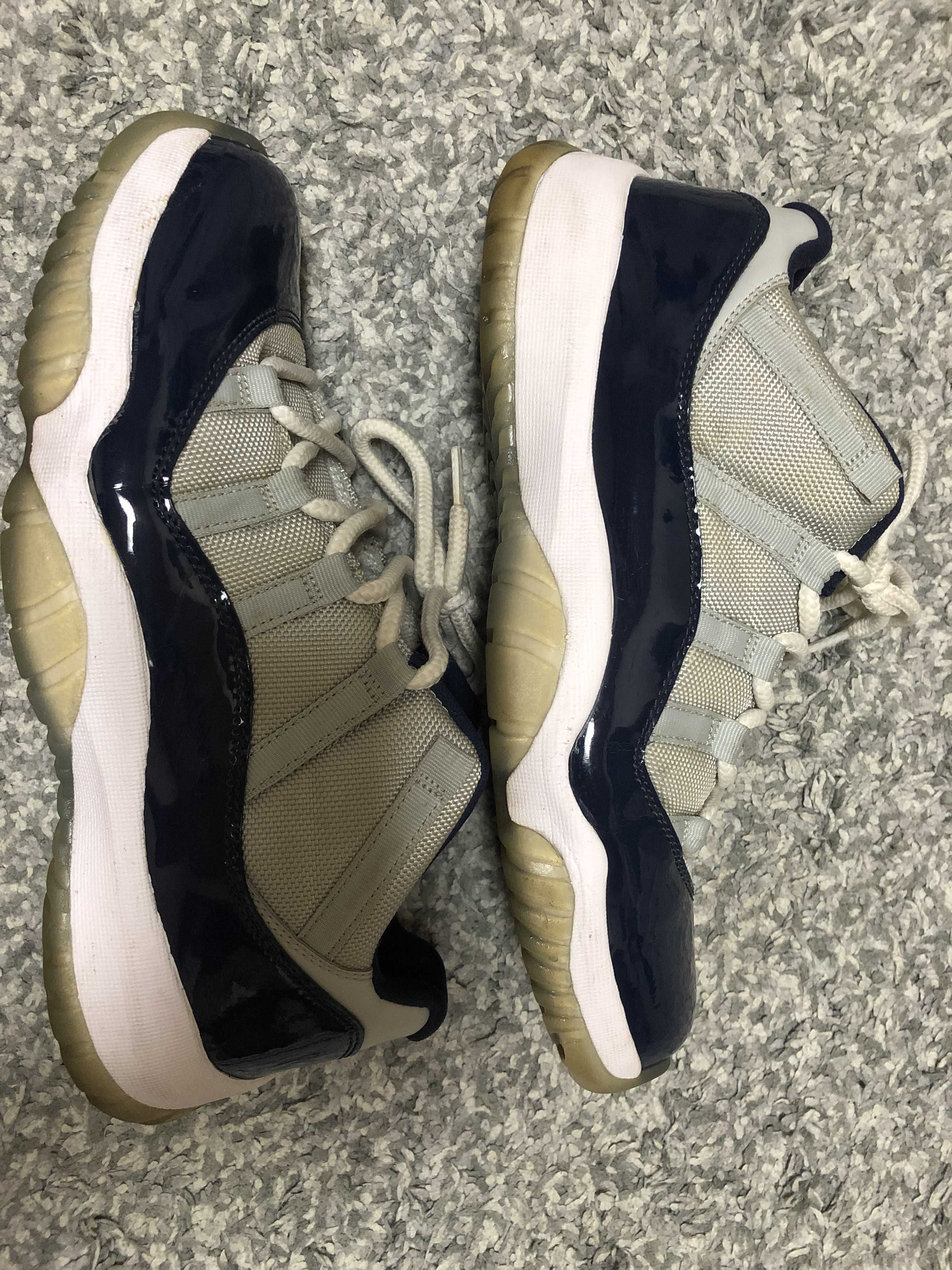 NIKE AIR JORDAN 11 RETRO LOW "GEORGETOWN"