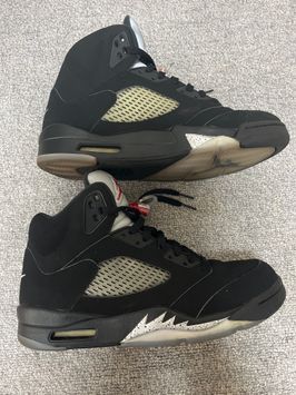 NIKE AIR JORDAN 5 RETRO BLACK METALLIC (2016)の新品/中古フリマ