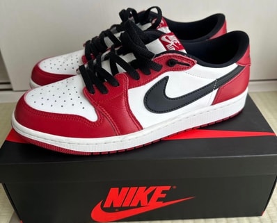Nike Air Jordan 1 Retro Low OG "Chicago" (2025)