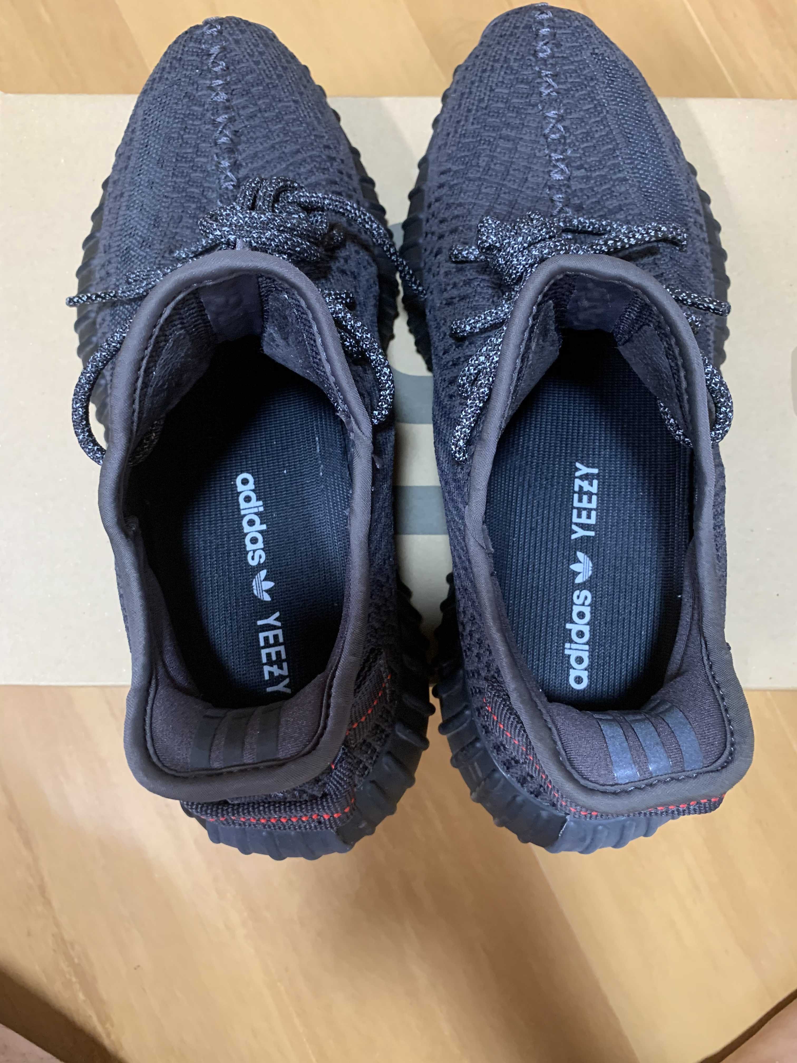 adidas YEEZY Boost 350 V2 "Black"