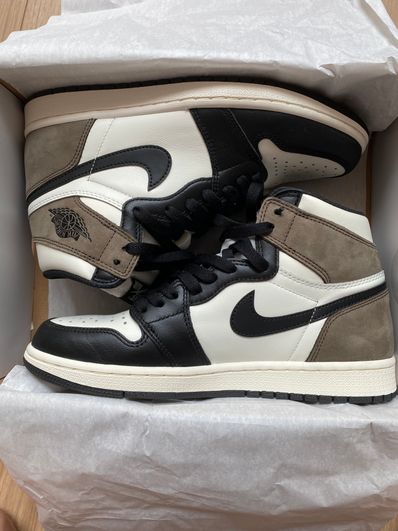 Nike Air Jordan 1 High OG "Sail/Dark Mocha/Black"