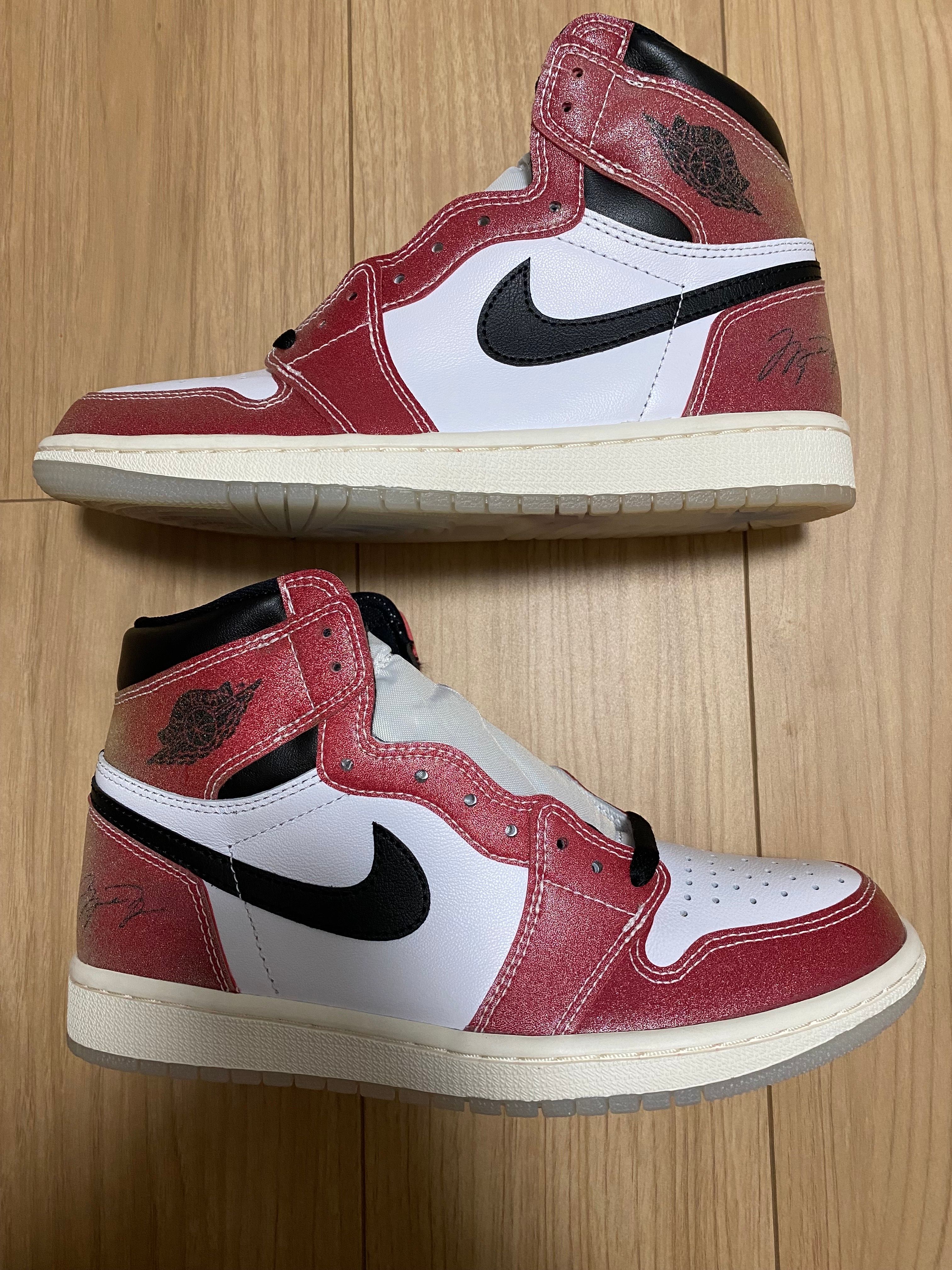 Trophy Room × Nike Air Jordan 1 High OG "Chicago"