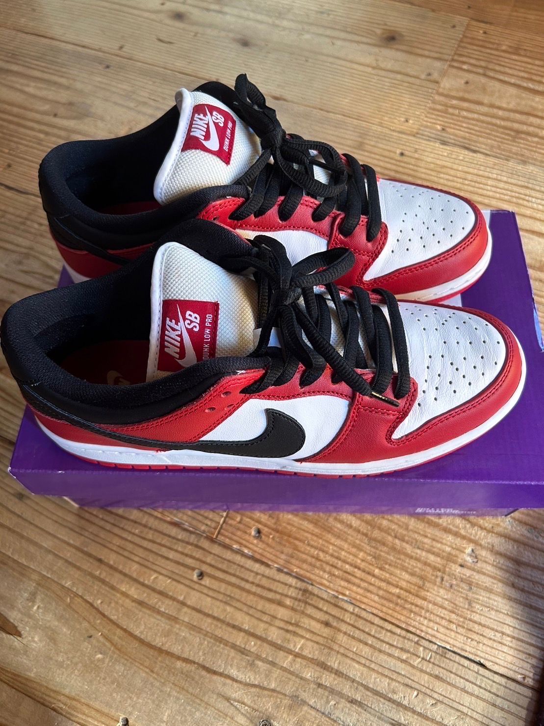 Nike SB Dunk Low Pro "J-Pack Chicago/Varsity Red and White"