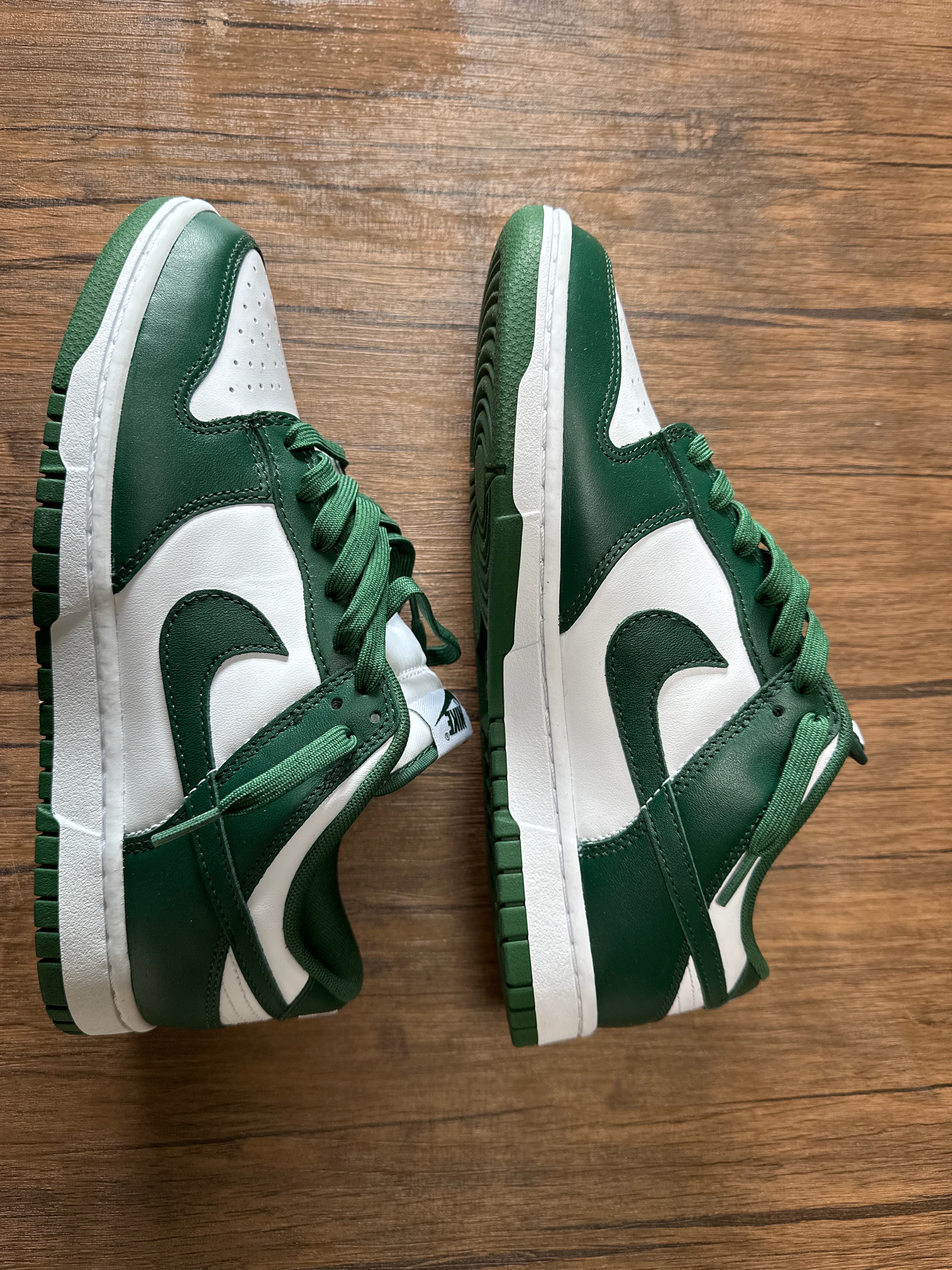 Nike Dunk Low Retro "Varsity Green/Team Green"