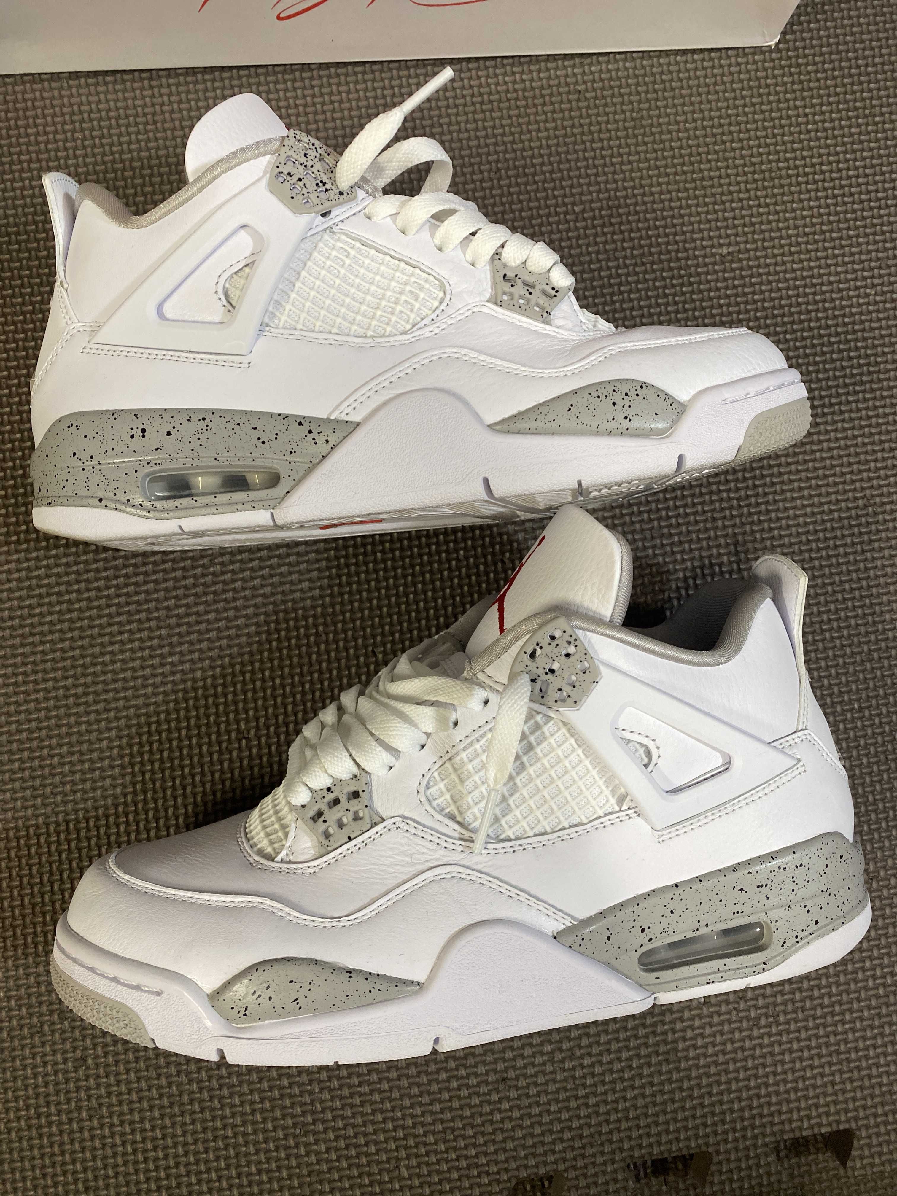Nike Air Jordan 4 "Tech White"