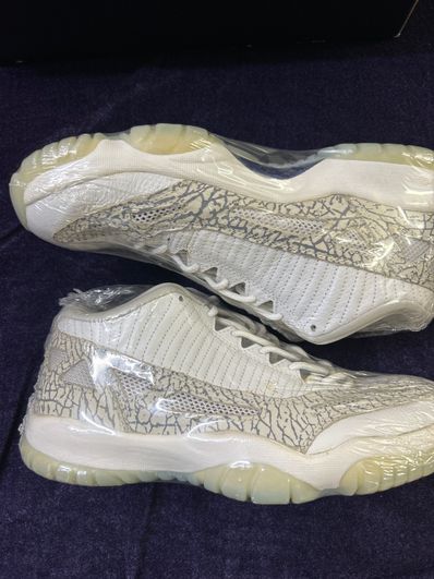 Nike Jordan 11 Retro Low IE "Cobalt" (2003)