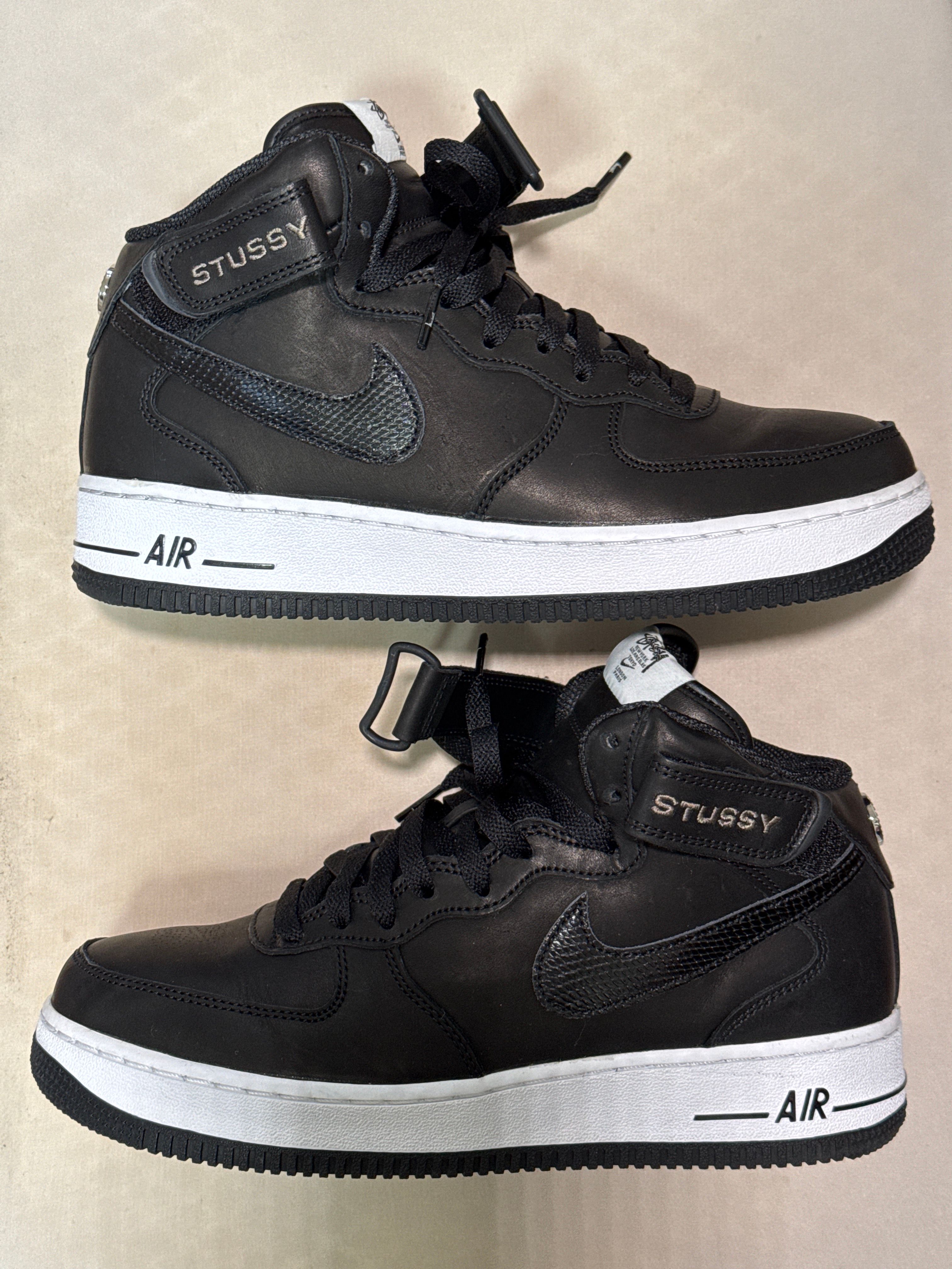 Stussy × Nike Air Force 1 Mid "Black/Black"