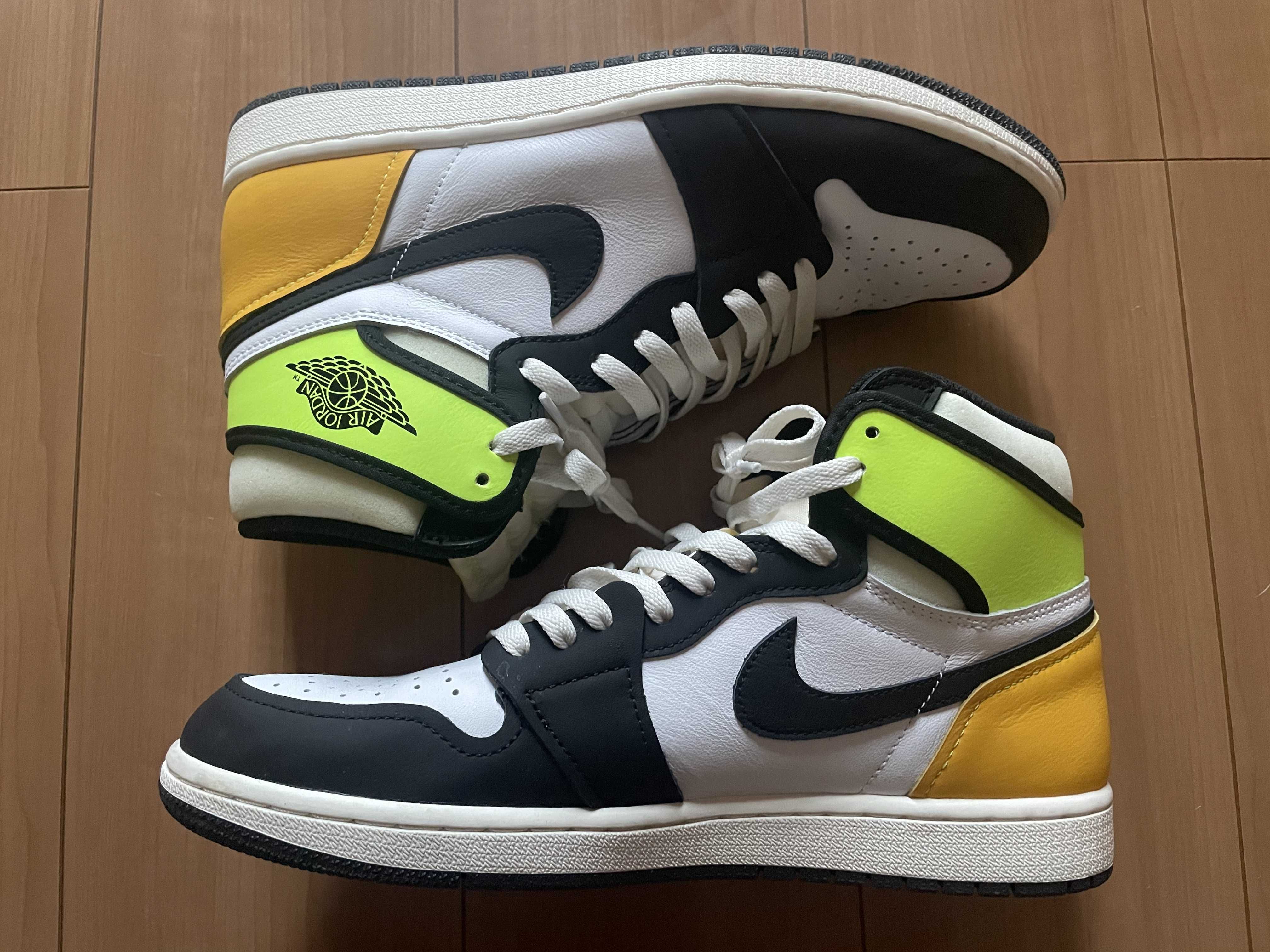 Nike Air Jordan 1 High OG "Volt Gold"
