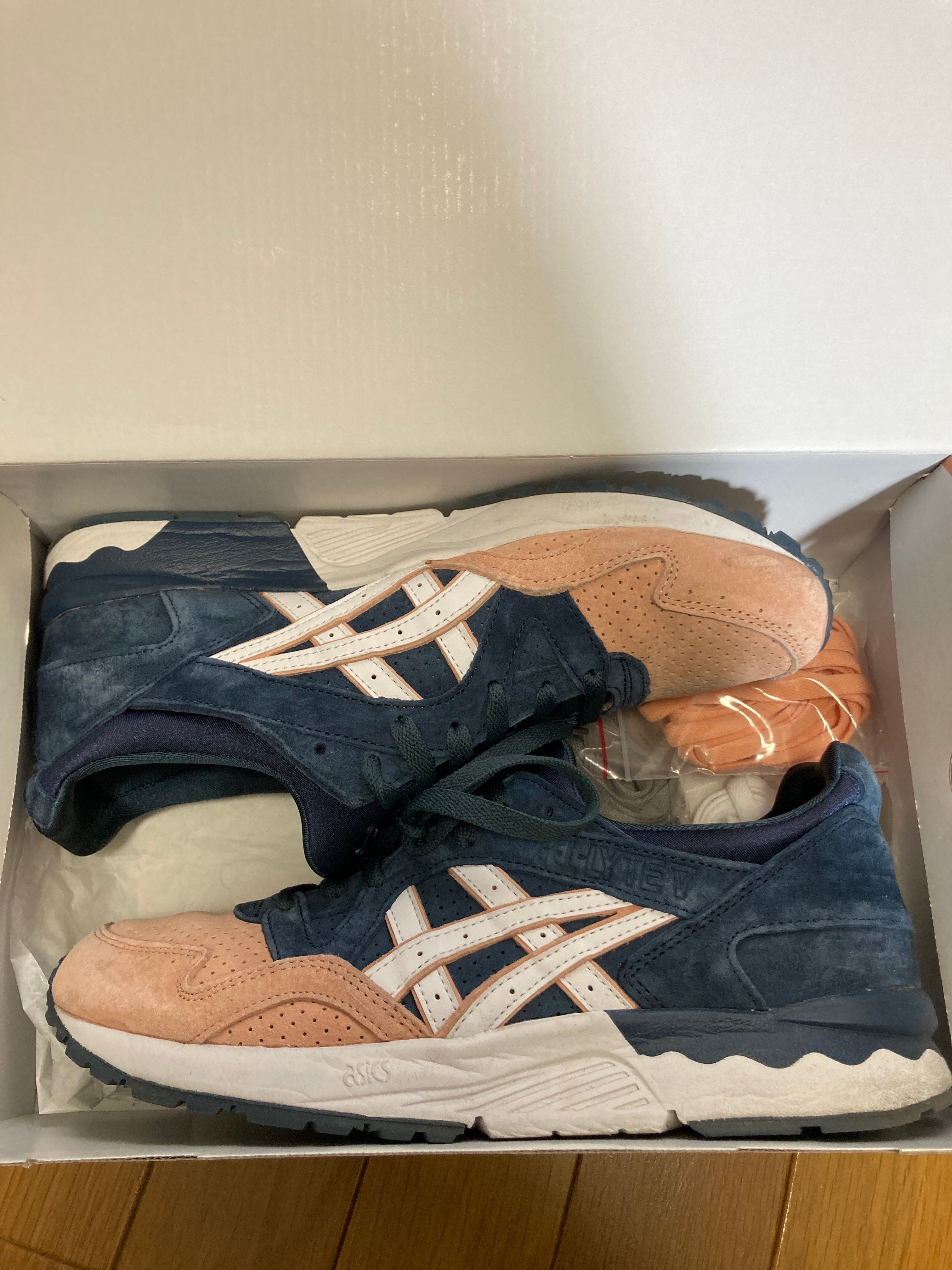 KITH 10TH × Asics Gel-Lyte 5 "Salmon Toe"