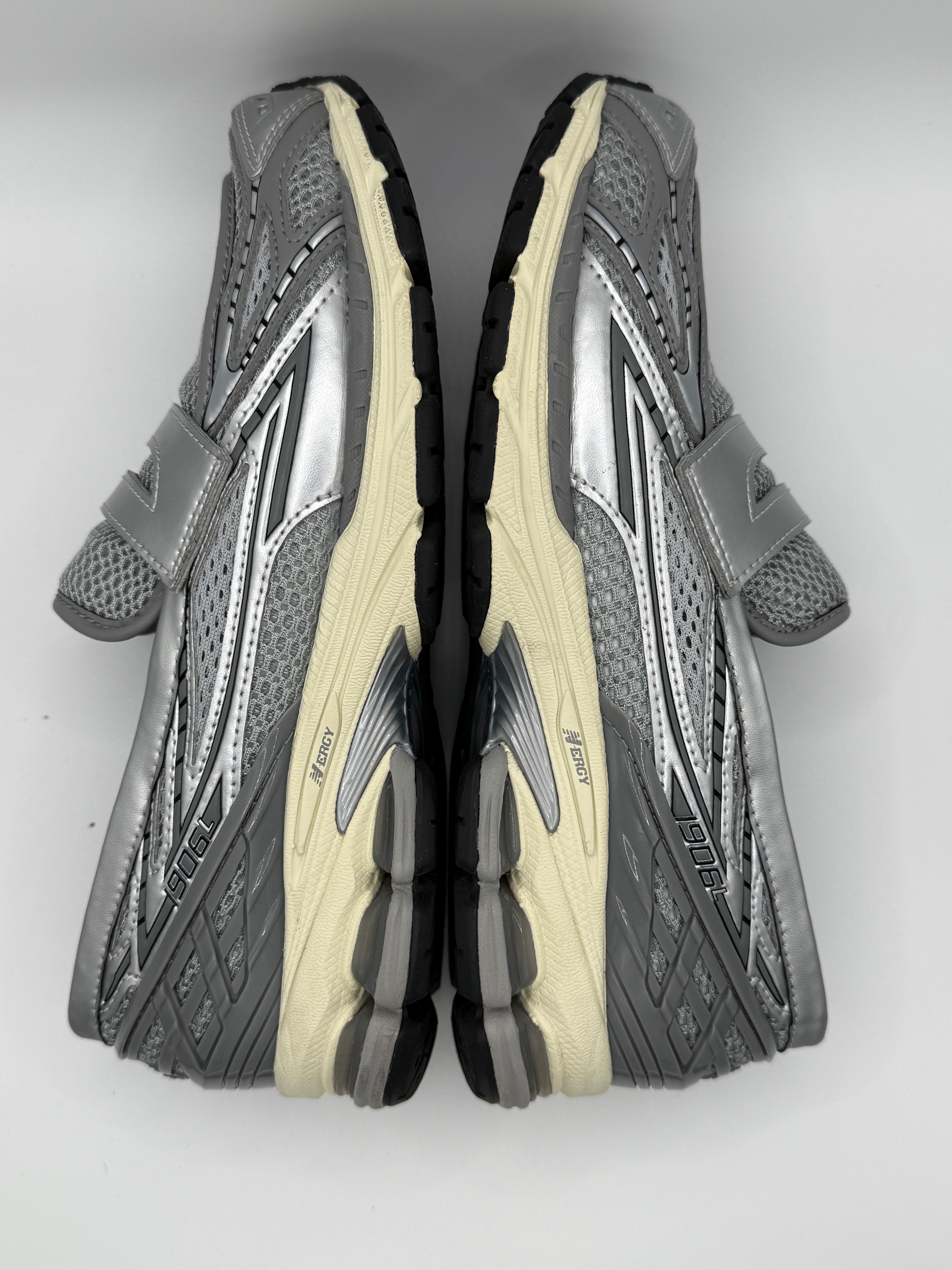 New Balance 1906L "Silver"