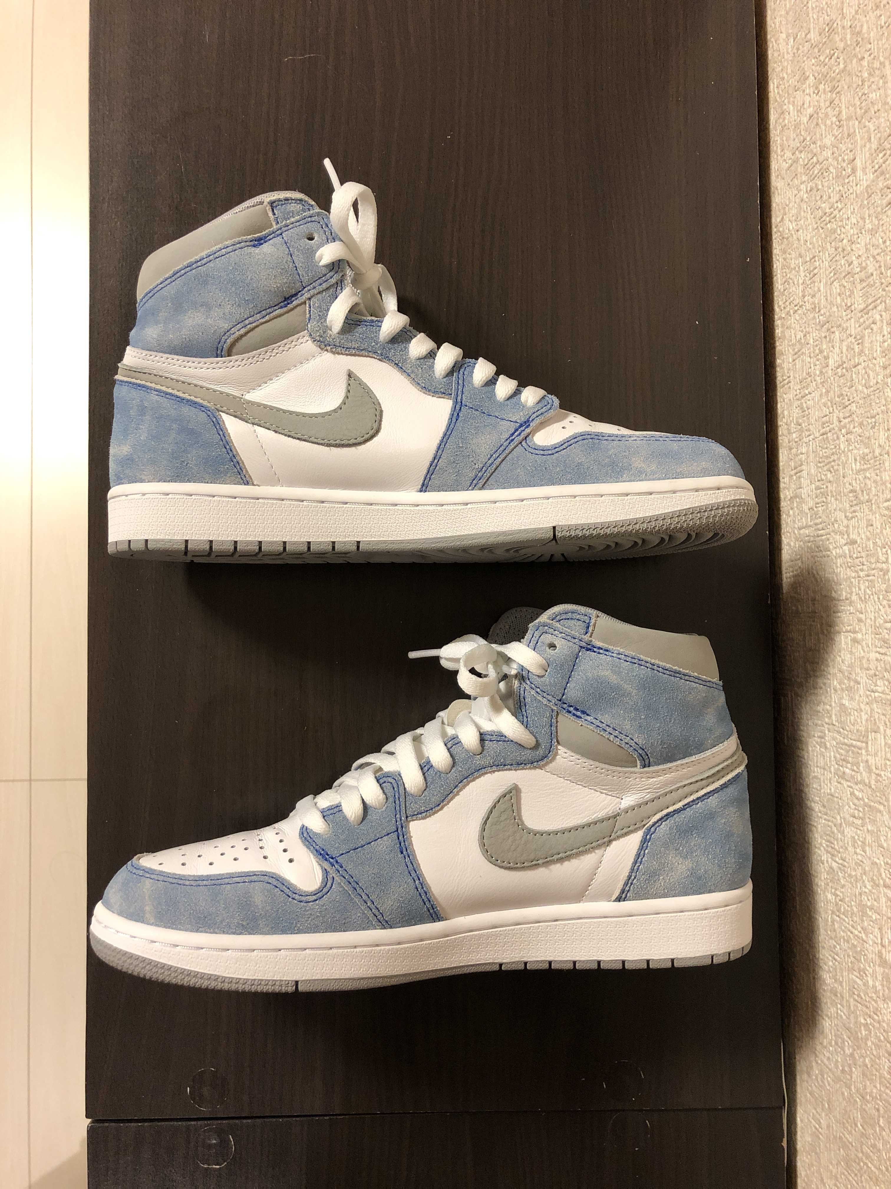 Nike Air Jordan 1 High OG "Hyper Royal"