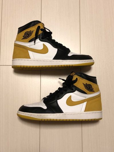 Nike Air Jordan 1 Retro High OG "Black Toe/Yellow Ochre"