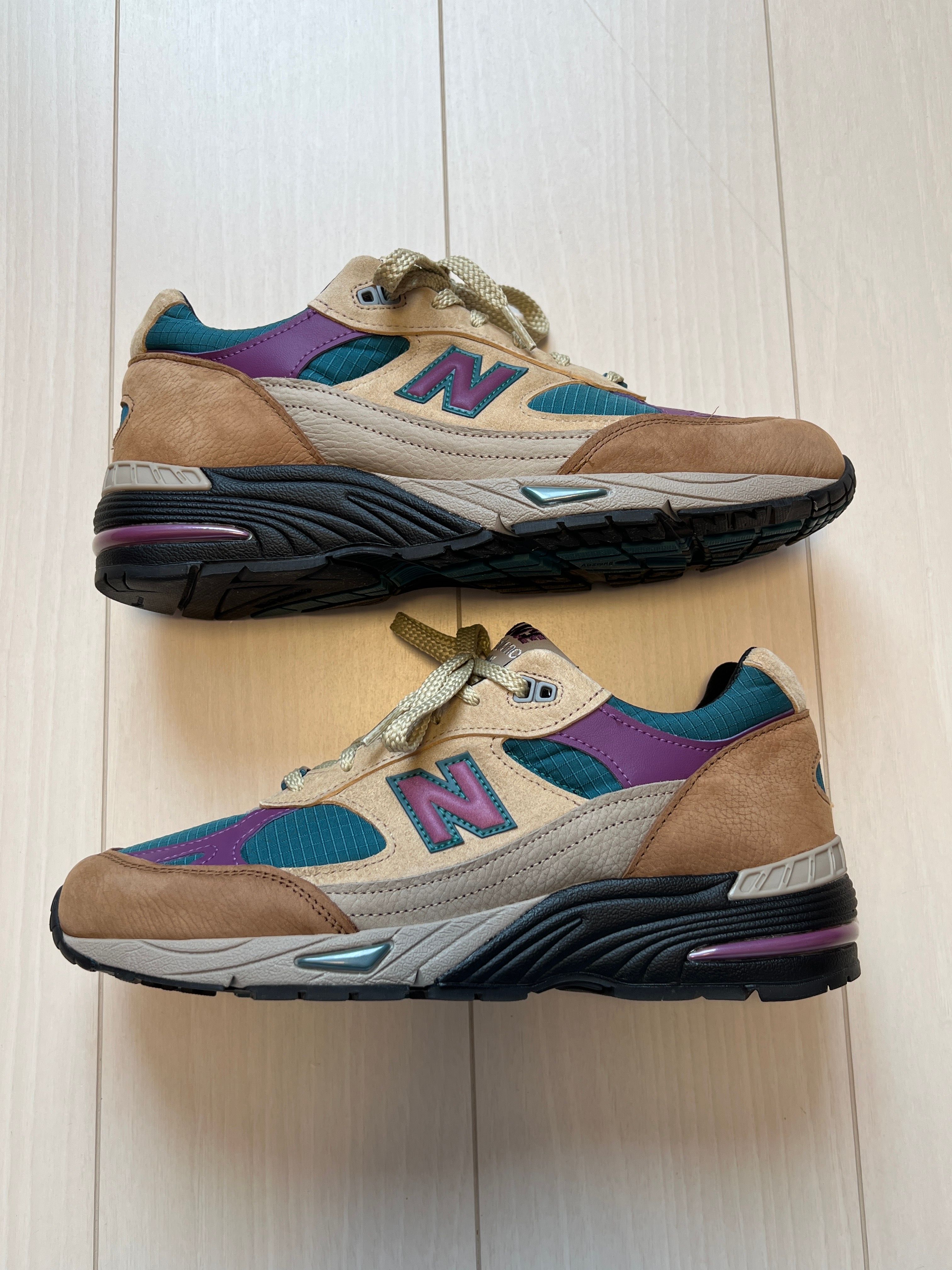 Palace × New Balance 991 "Taupe"