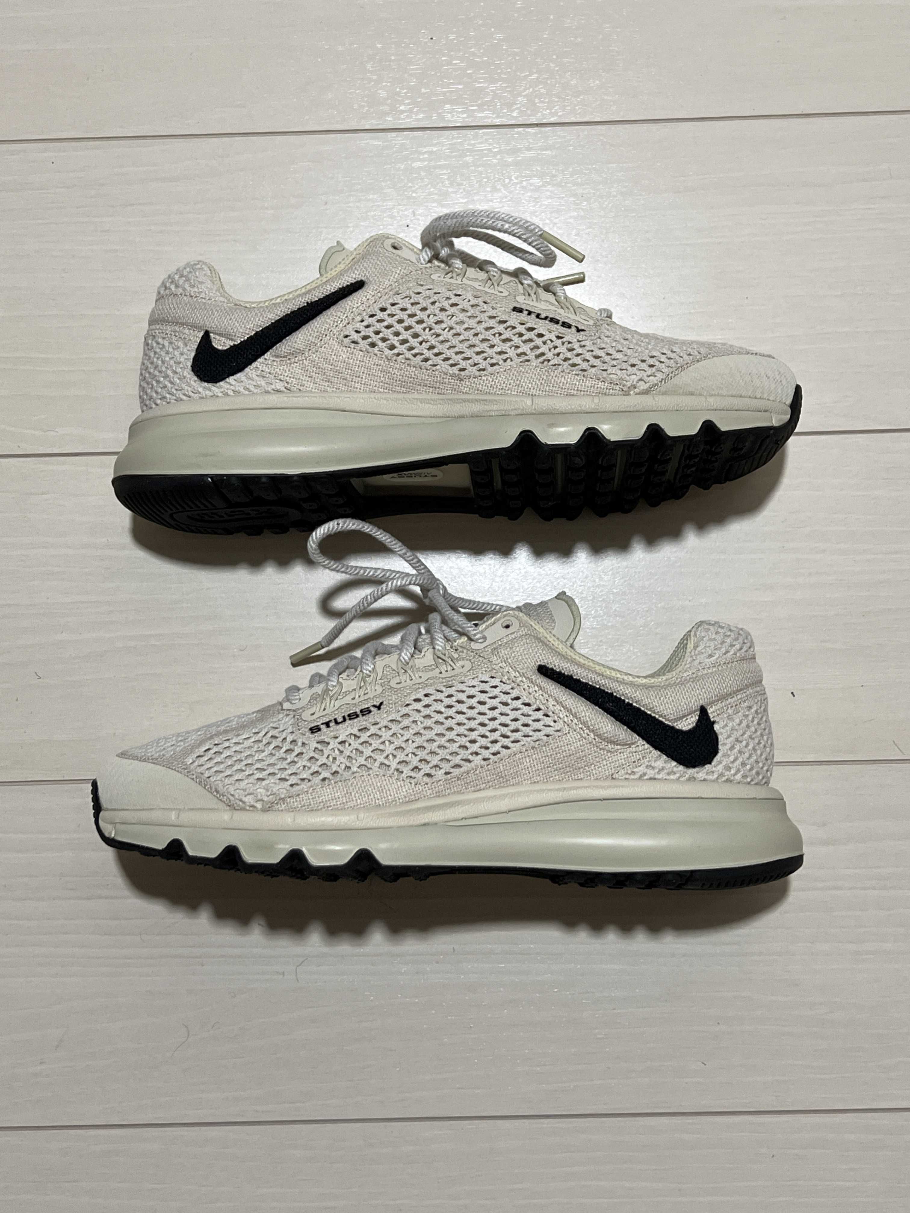 Stussy × Nike Air Max 2013 "Fossil"