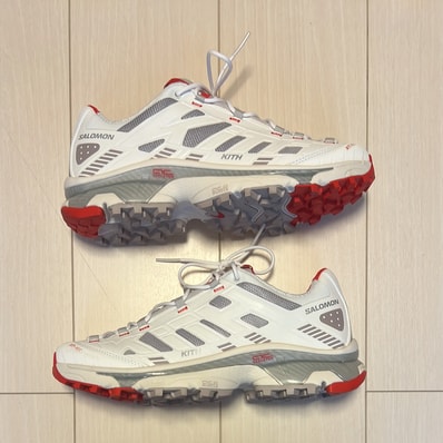 KITH × Salomon XT-4K "Bright White/Ashes of Roses/Fiery Red"