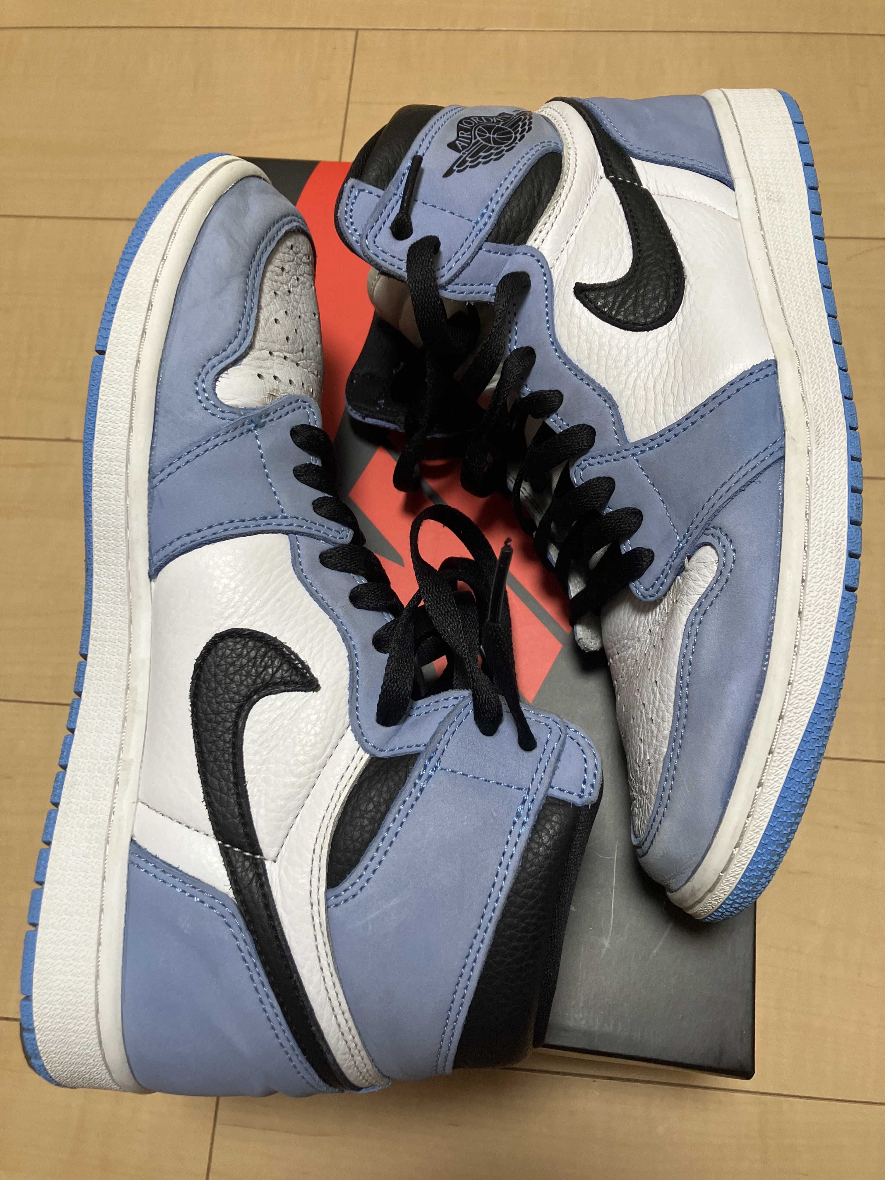 Nike Air Jordan 1 High OG "University Blue"