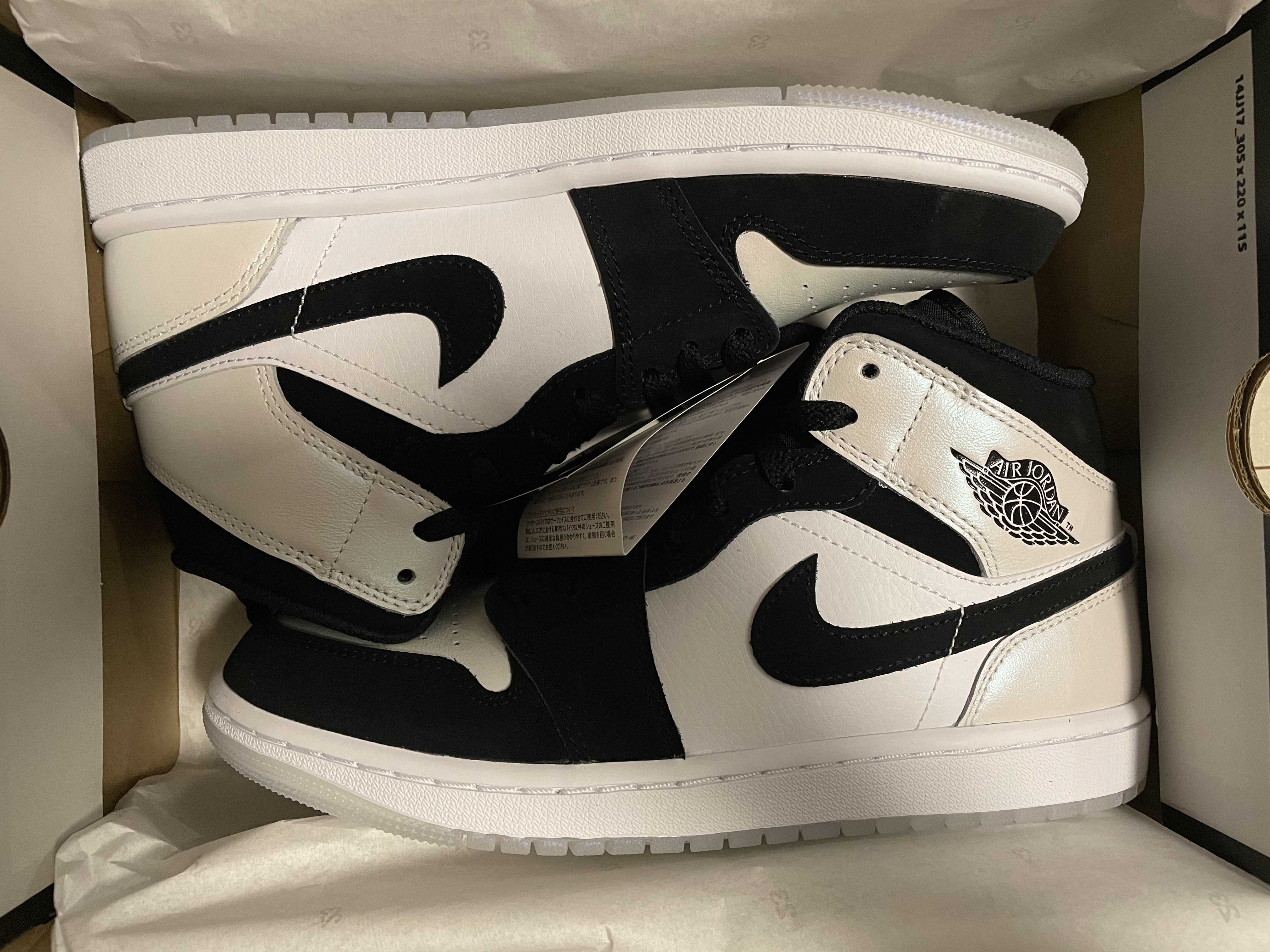 Nike Air Jordan 1 Mid "Omega/Black/White"