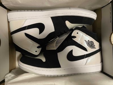 Nike Air Jordan 1 Mid "Omega/Black/White"