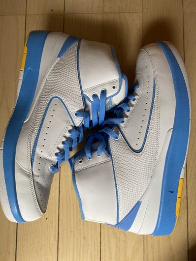 Nike Air Jordan 2 Retro Melo White/Varsity Maize/University Blue (2018)