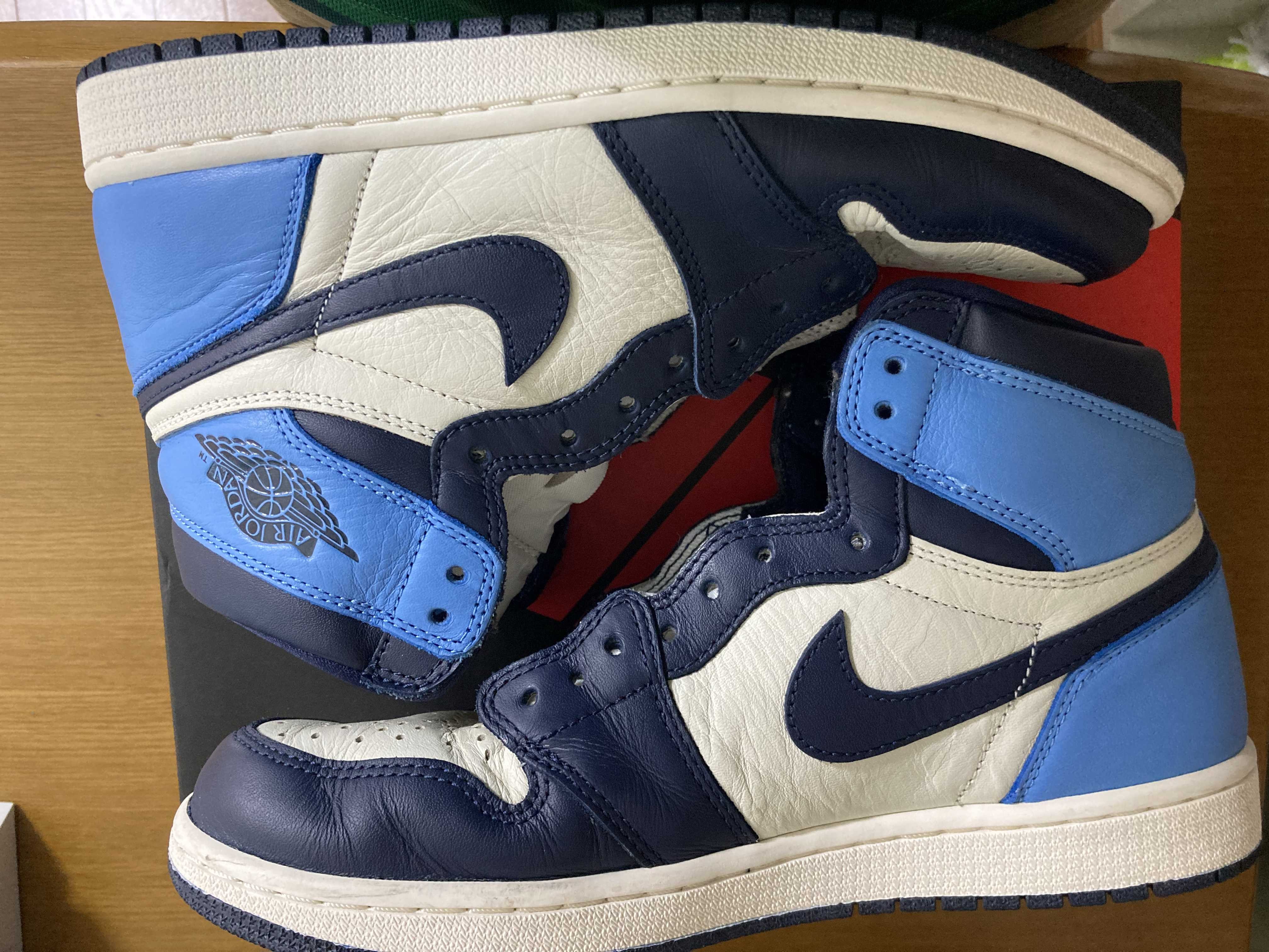 Nike Air Jordan 1 Retro High OG "Obsidian/University Blue"