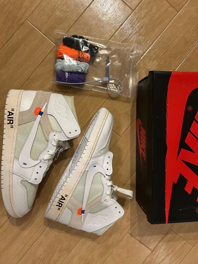 Off-White × Nike Air Jordan 1 Retro High "White"