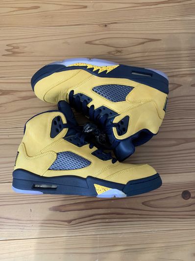 NIKE AIR JORDAN 5 "MICHIGAN"