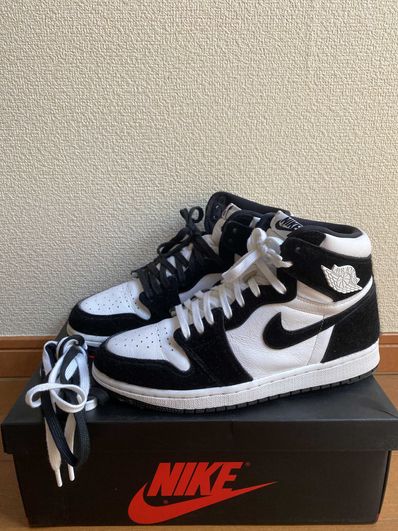 Nike Women's Air Jordan 1 Retro High OG "Black/White"